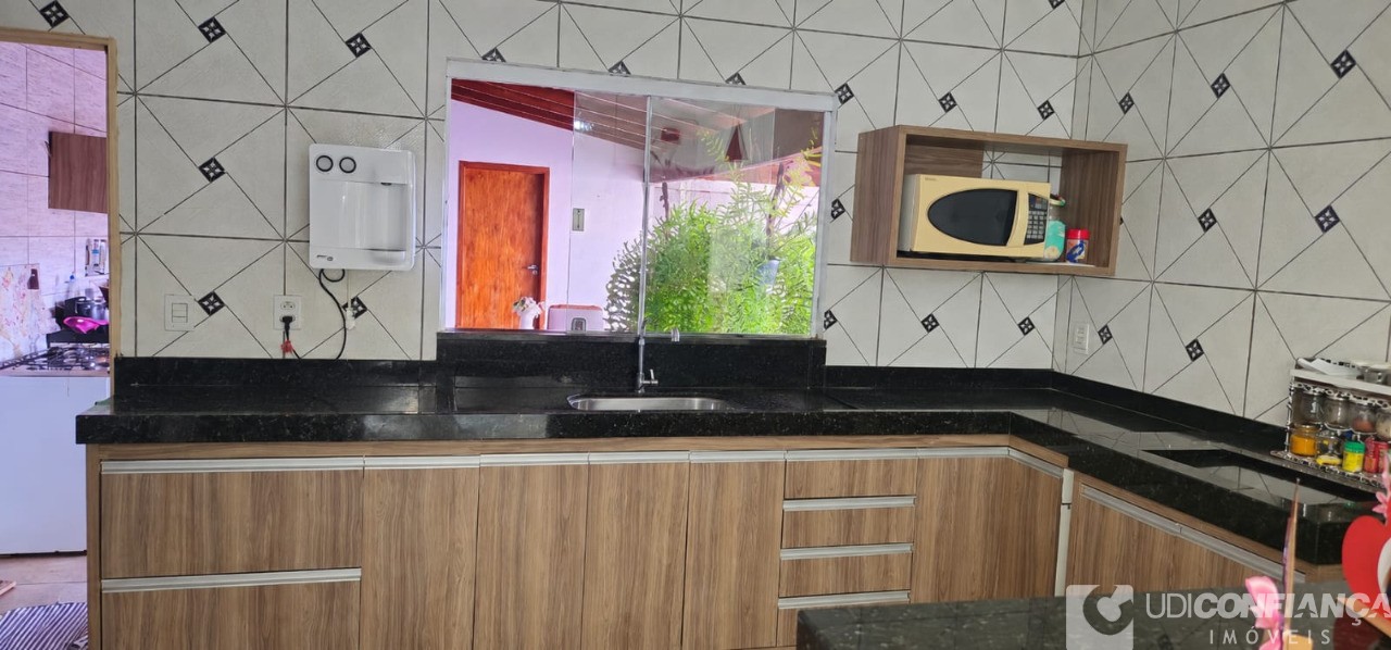 Casa, 3 quartos - Foto 1