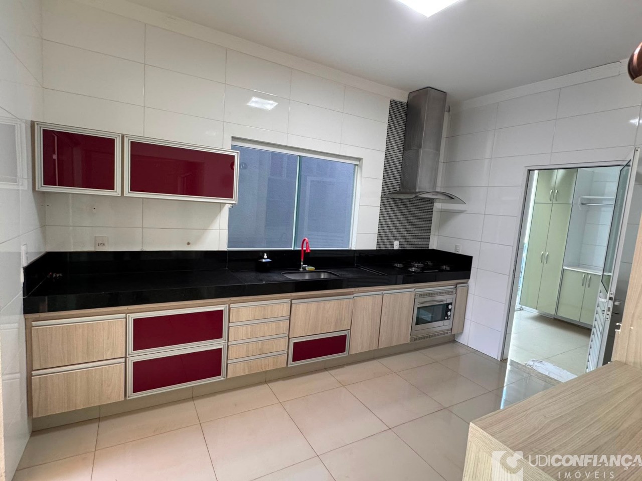 Casa, 3 quartos - Foto 2