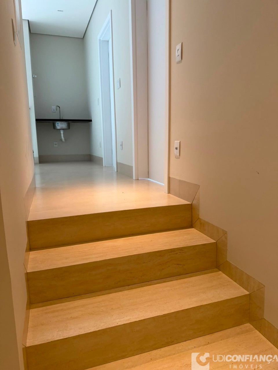Casa, 4 quartos, 257 m² - Foto 10