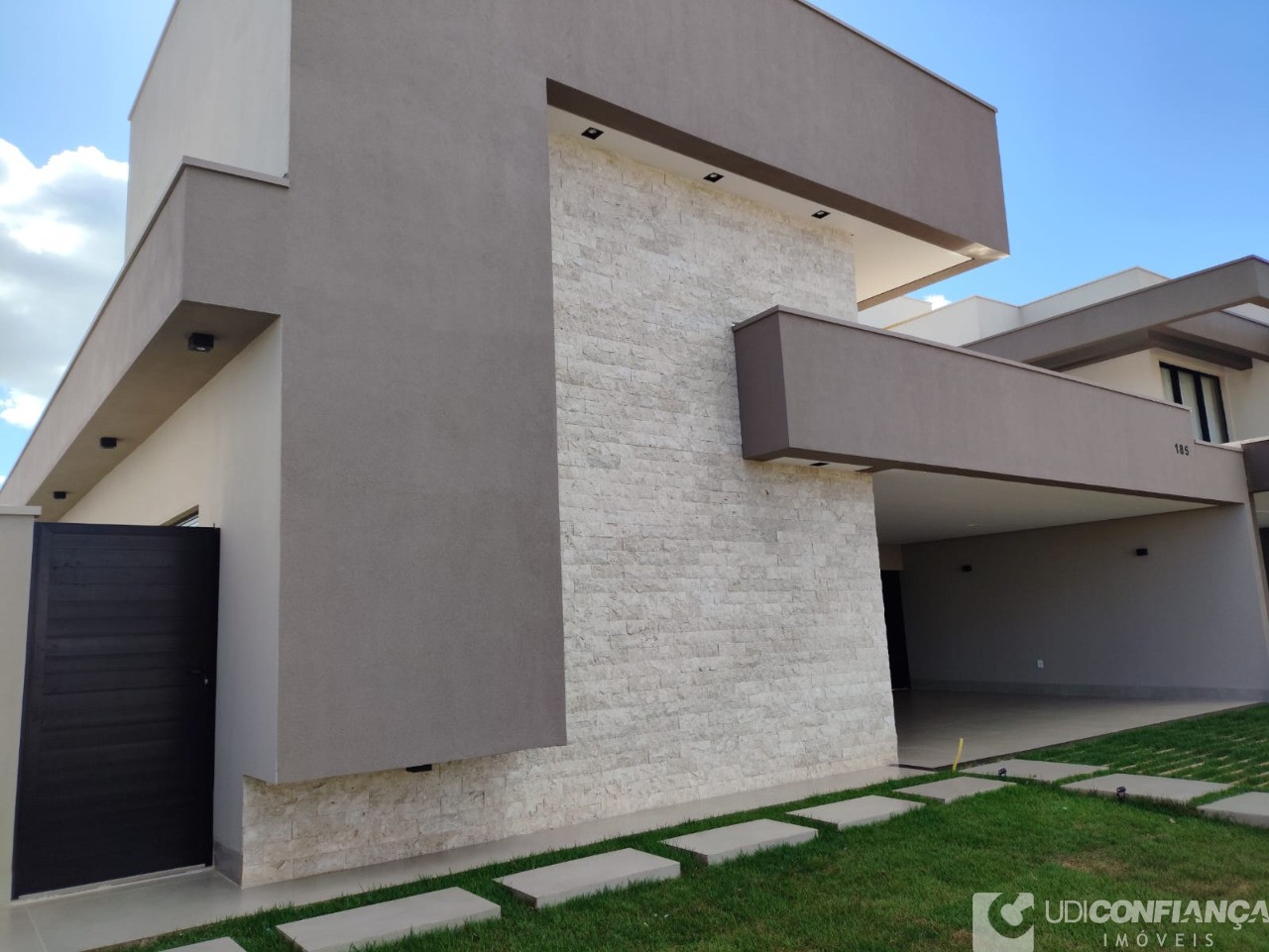 Casa, 3 quartos, 238 m² - Foto 33