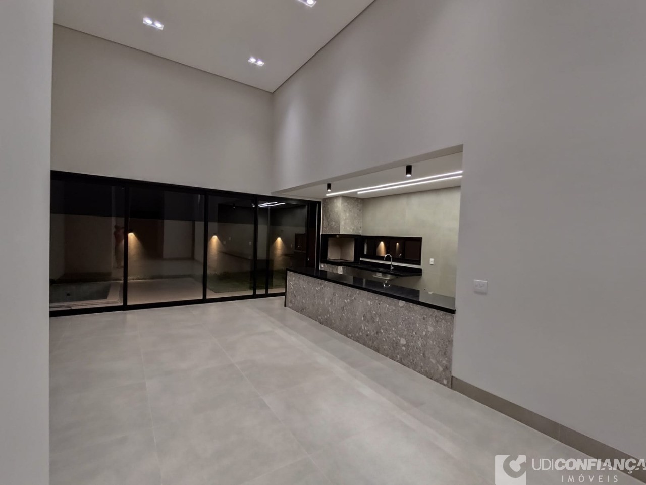 Casa, 3 quartos, 238 m² - Foto 5