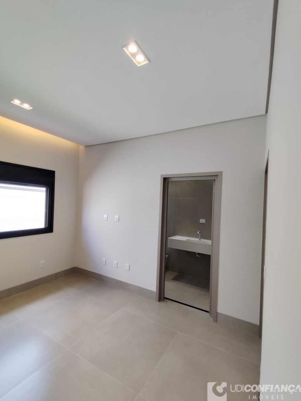 Casa, 3 quartos, 238 m² - Foto 12