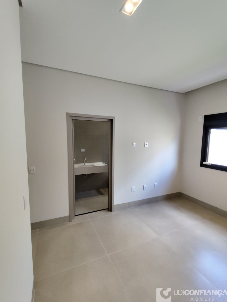 Casa, 3 quartos, 238 m² - Foto 25