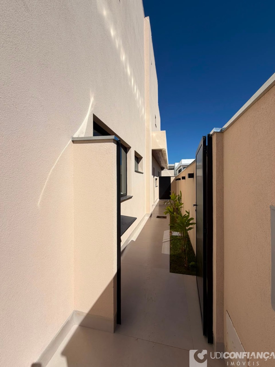 Casa, 4 quartos, 257 m² - Foto 14