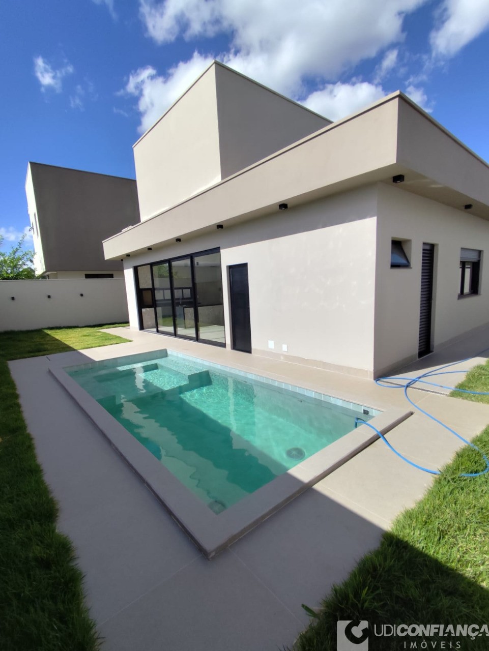 Casa, 3 quartos, 238 m² - Foto 30