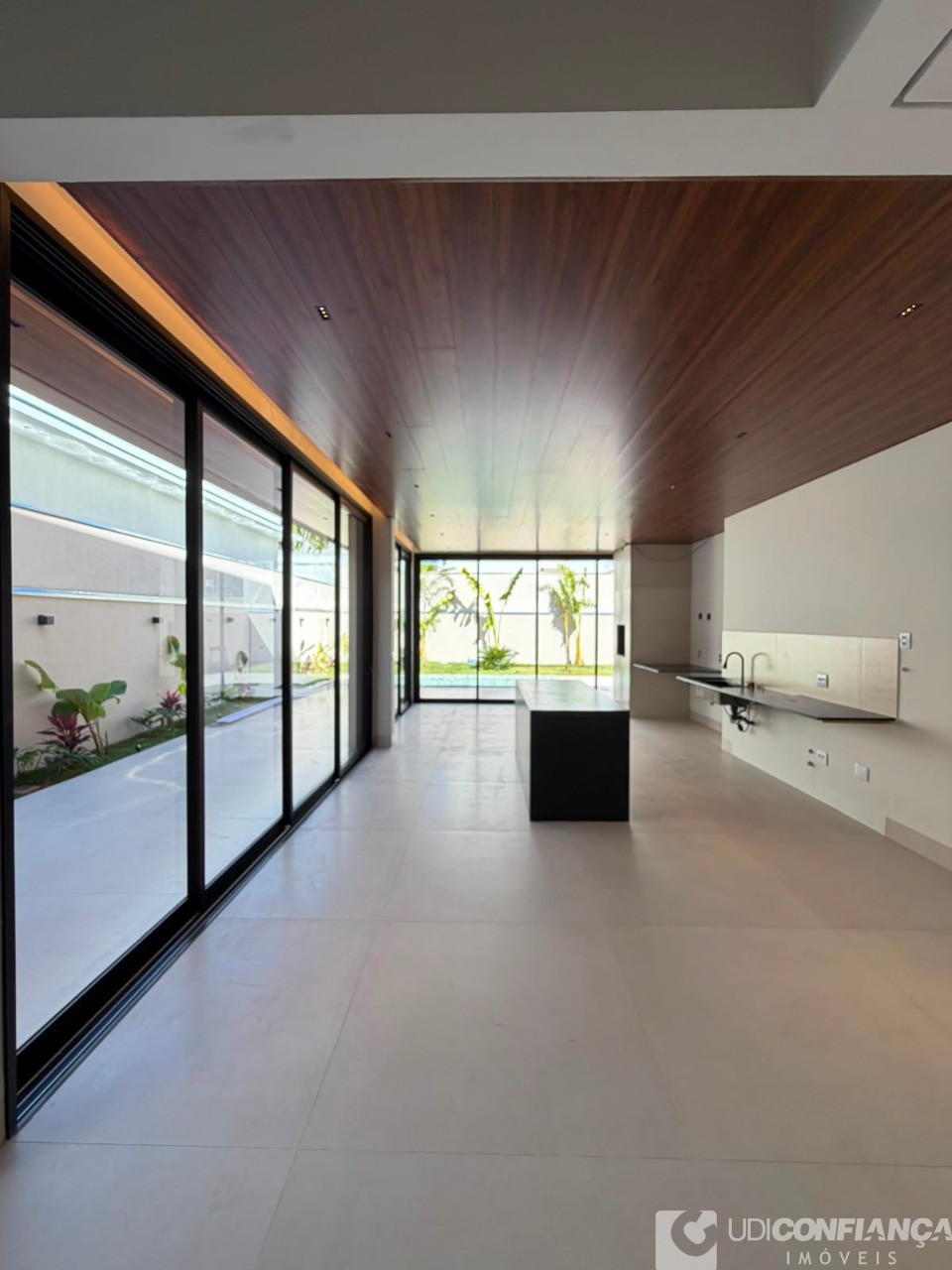 Casa, 4 quartos, 257 m² - Foto 22