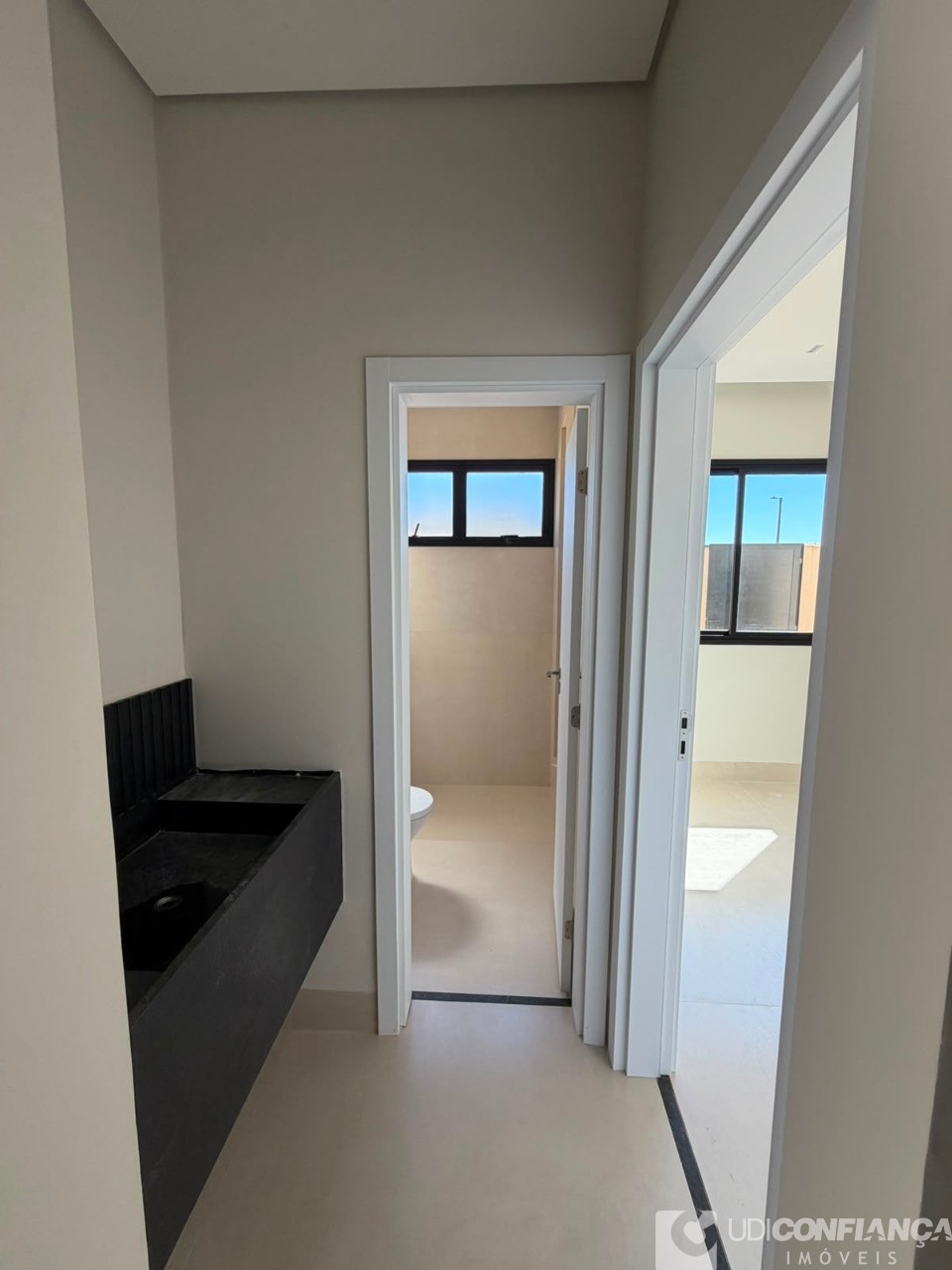 Casa, 4 quartos, 257 m² - Foto 24