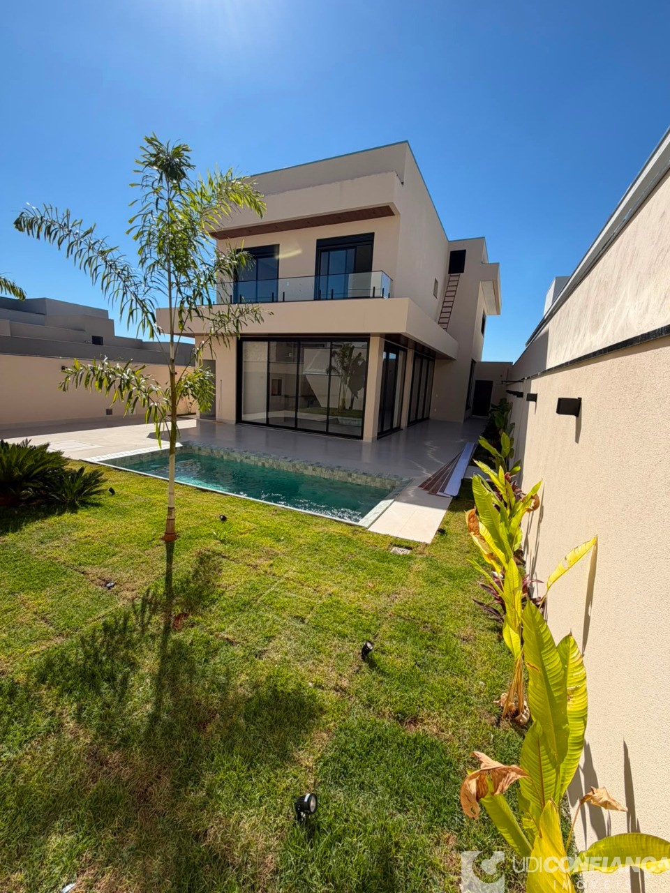 Casa, 4 quartos, 257 m² - Foto 33