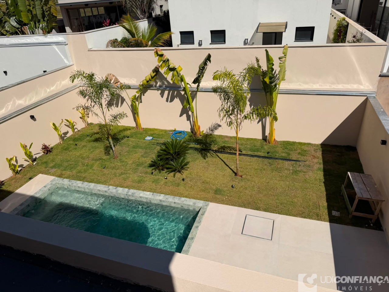 Casa, 4 quartos, 257 m² - Foto 49
