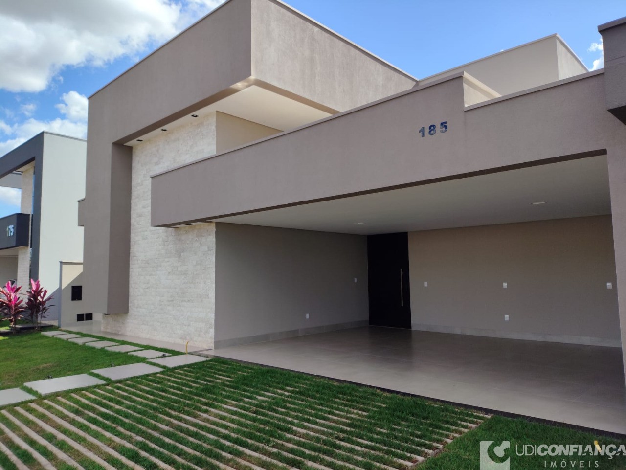 Casa, 3 quartos, 238 m² - Foto 35