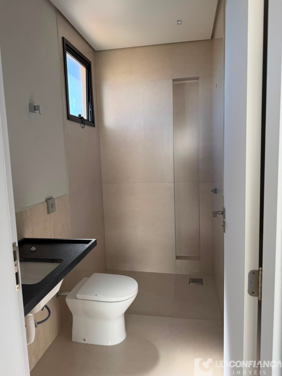 Casa, 4 quartos, 257 m² - Foto 6