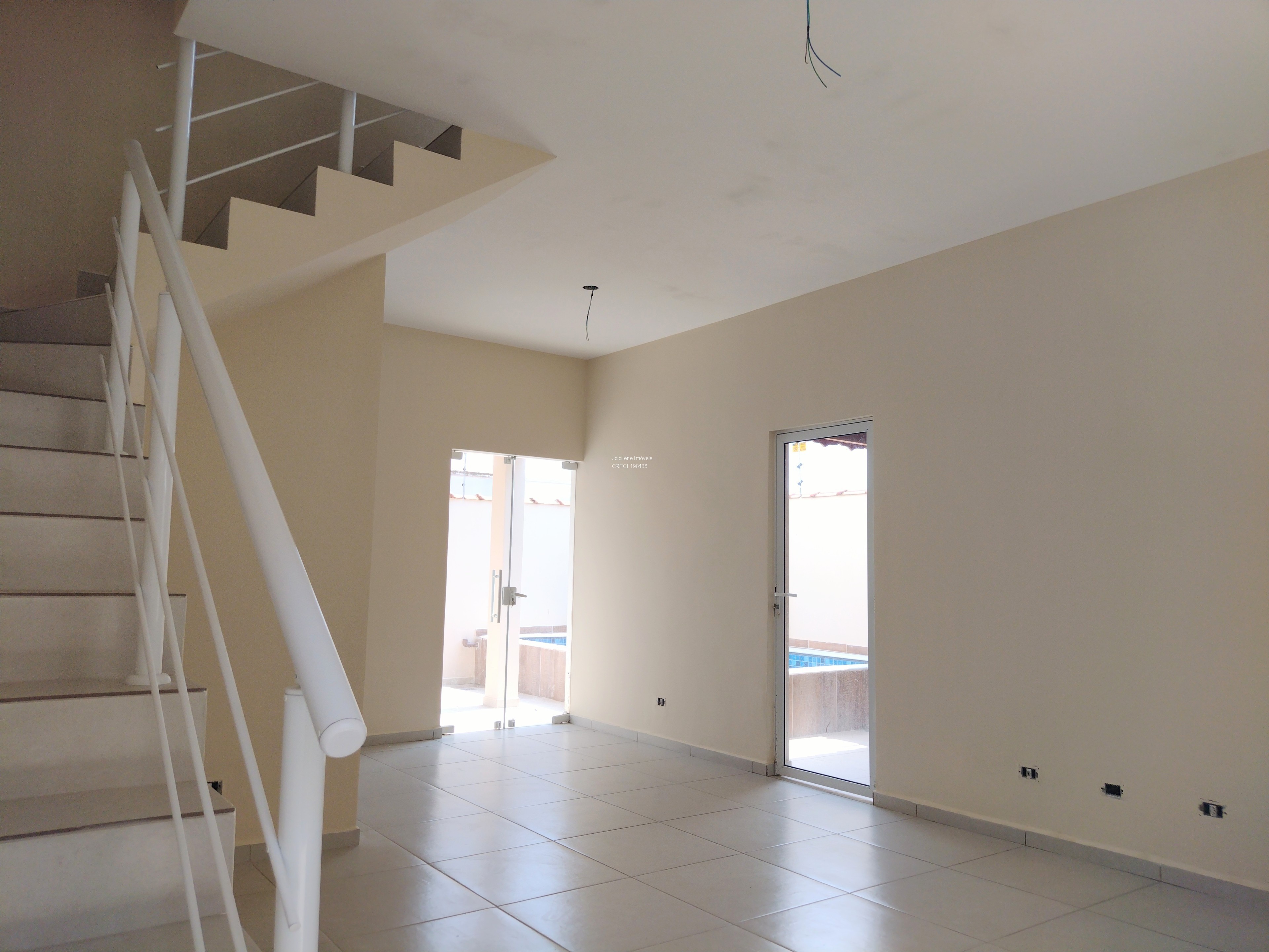 Casa, 2 quartos, 90 m² - Foto 1