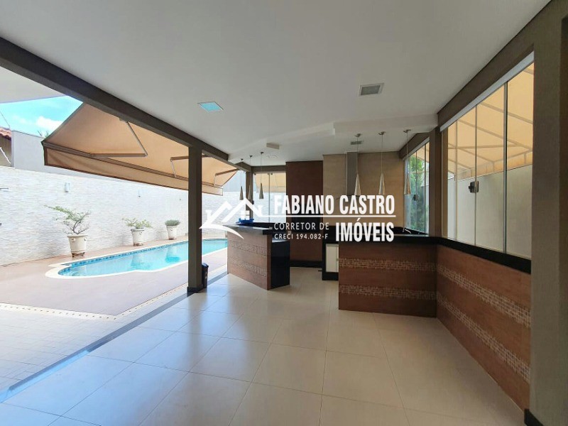 Casa com 3 quartos à venda — foto 3 de 40