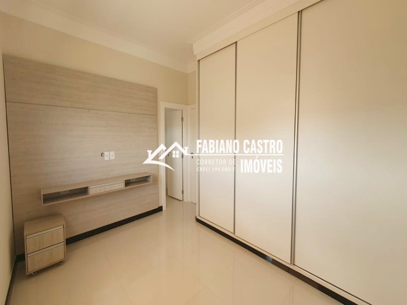 Casa com 3 quartos à venda — foto 30 de 40