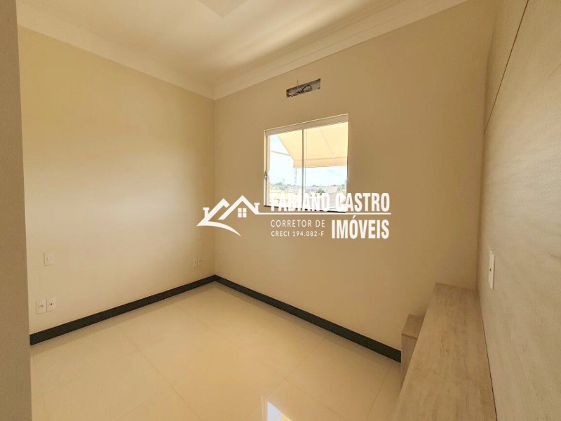 Casa com 3 quartos à venda — foto 32 de 40