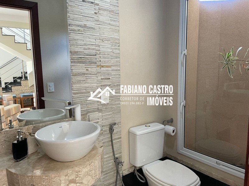 Casa de Condomínio com 3 quartos à venda — foto 12 de 52