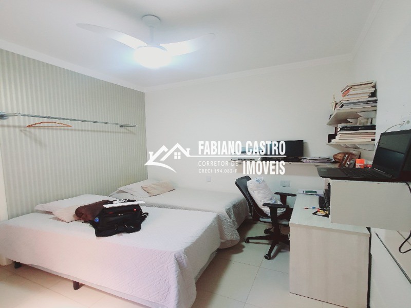 Casa de Condomínio com 4 quartos à venda — foto 18 de 20
