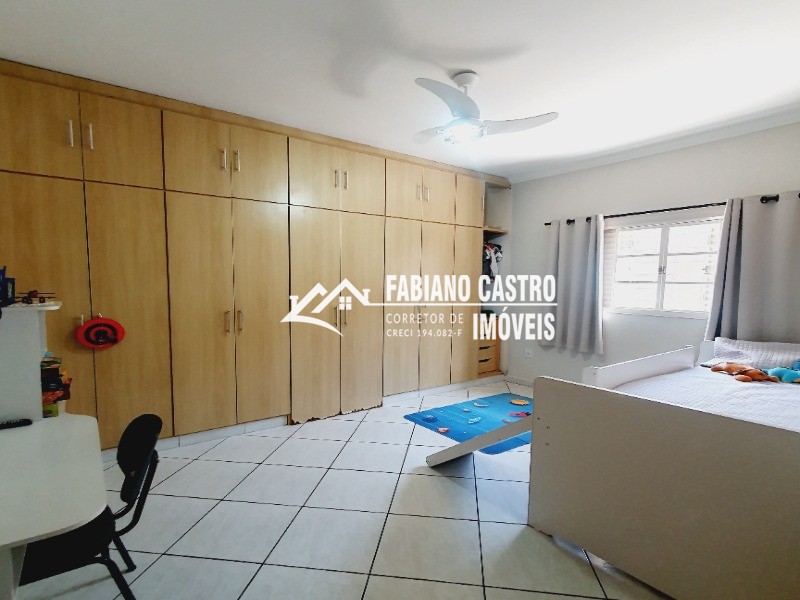 Casa com 3 quartos à venda — foto 30 de 34