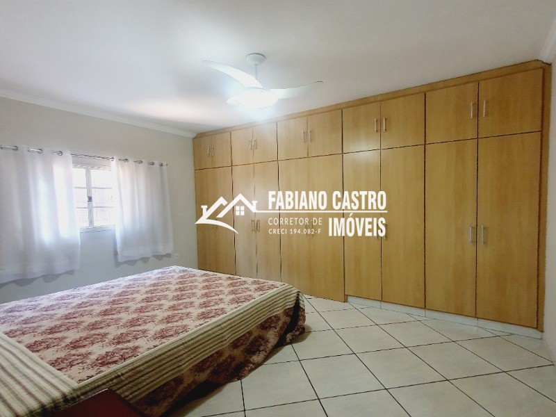 Casa com 3 quartos à venda — foto 24 de 34