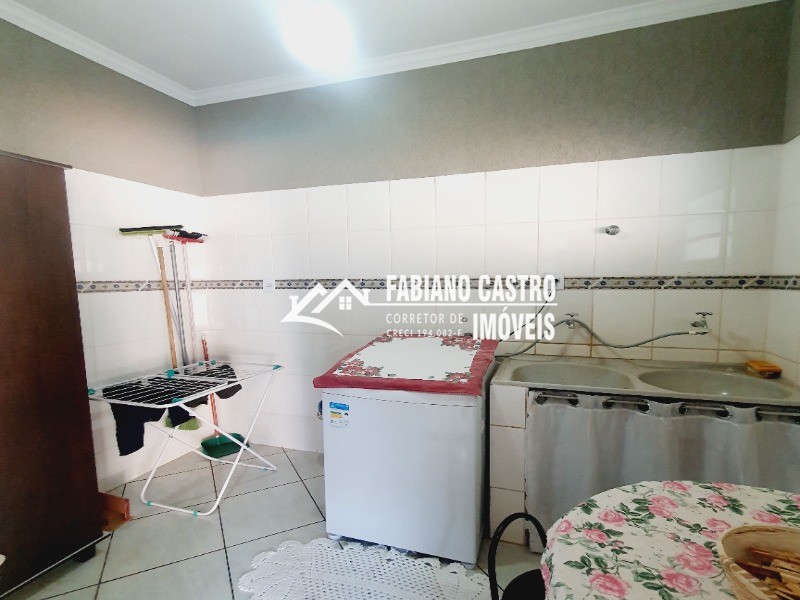 Casa com 3 quartos à venda — foto 11 de 34