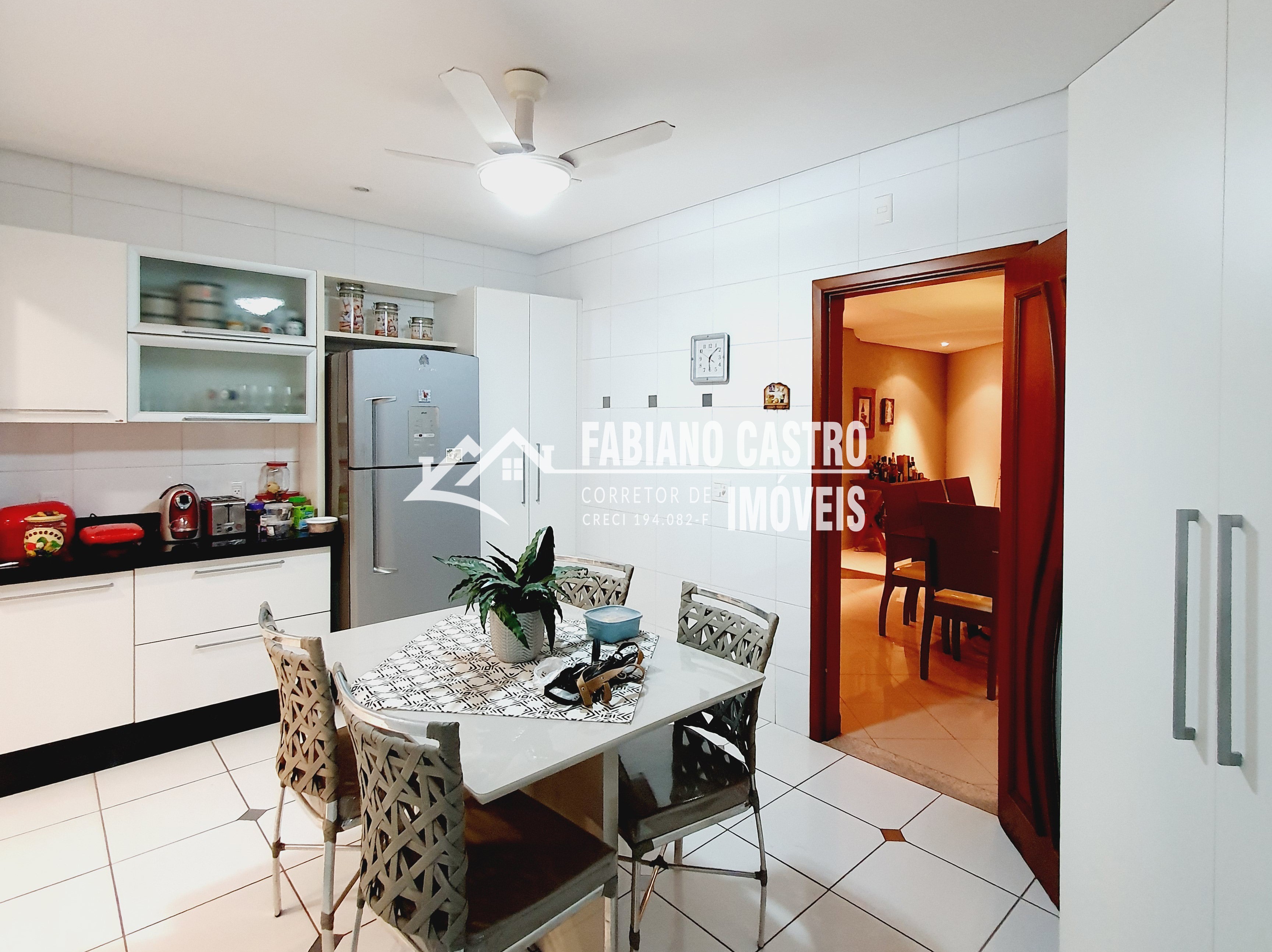 Casa de Condomínio com 3 quartos à venda — foto 9 de 28
