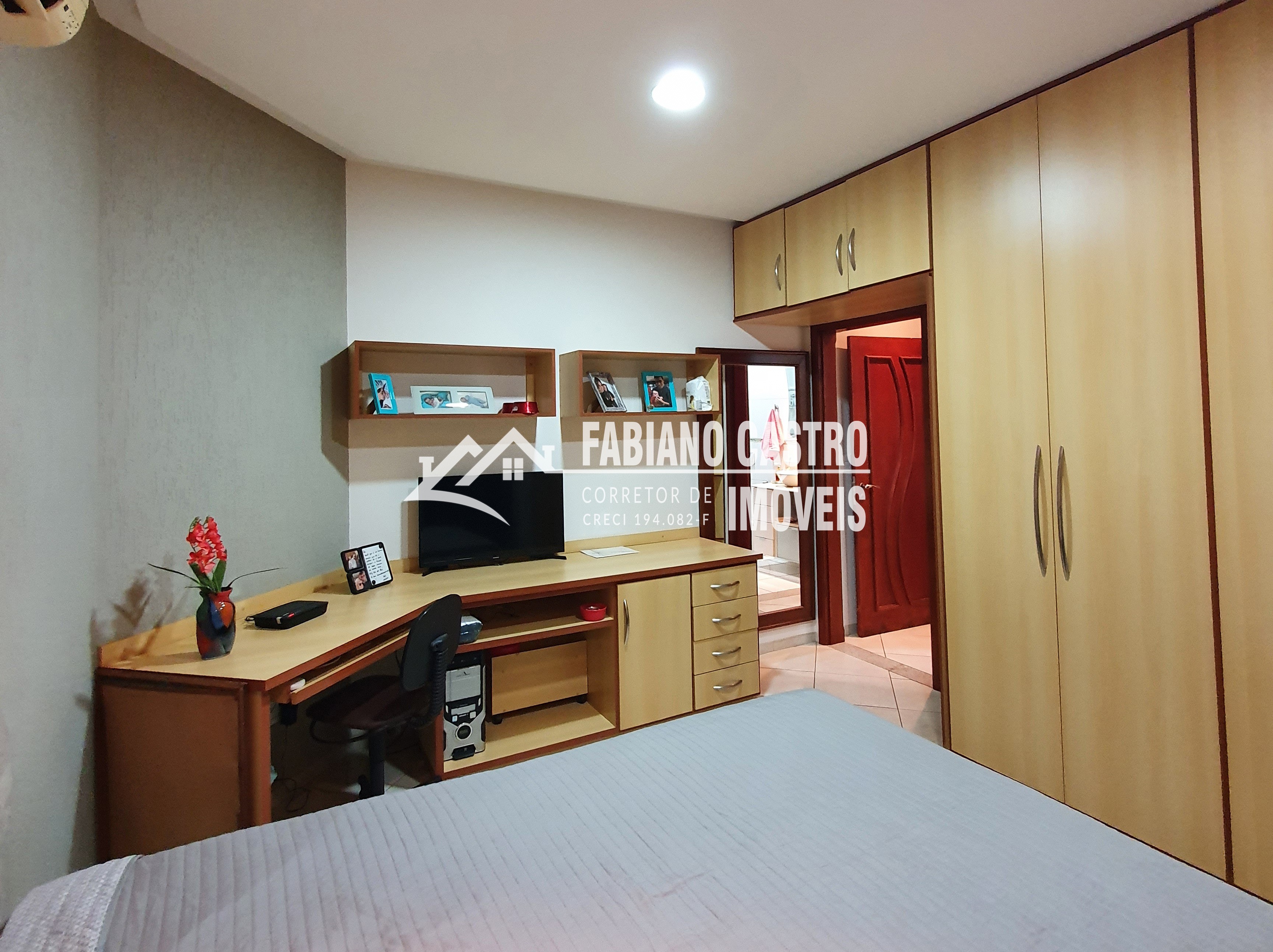 Casa de Condomínio com 3 quartos à venda — foto 26 de 28