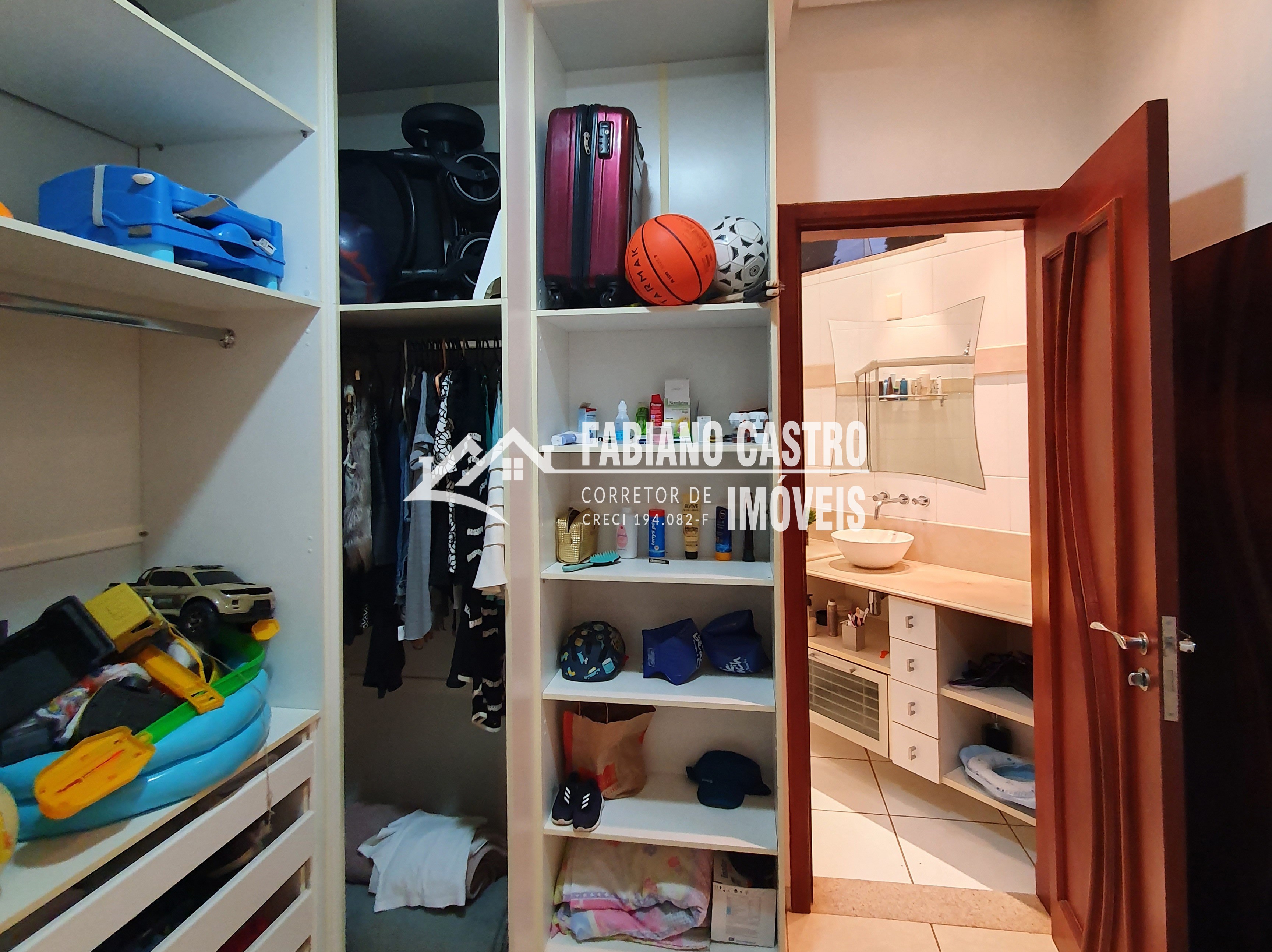 Casa de Condomínio com 3 quartos à venda — foto 23 de 28