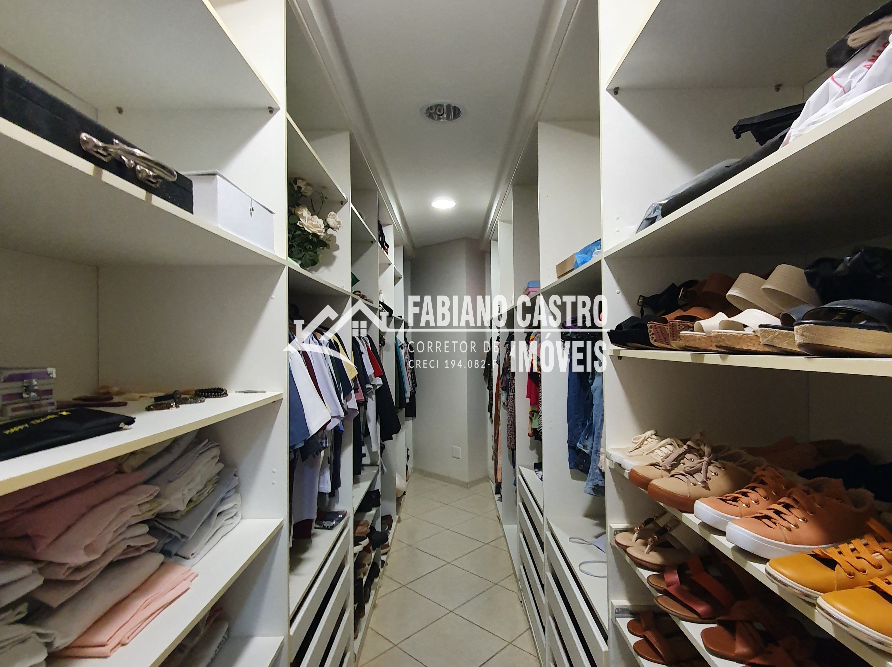 Casa de Condomínio com 3 quartos à venda — foto 18 de 28