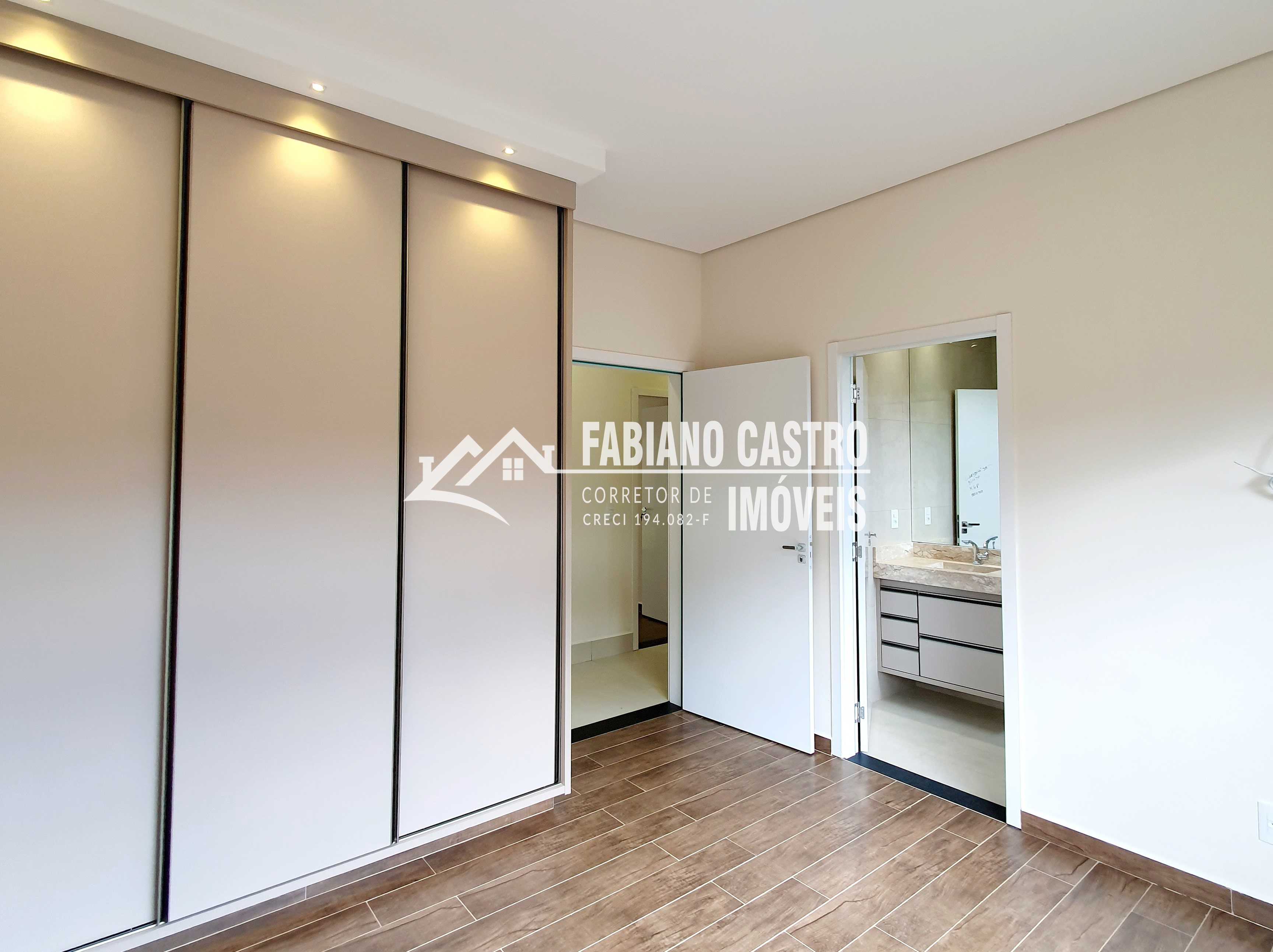 Casa de Condomínio com 4 quartos à venda — foto 17 de 31
