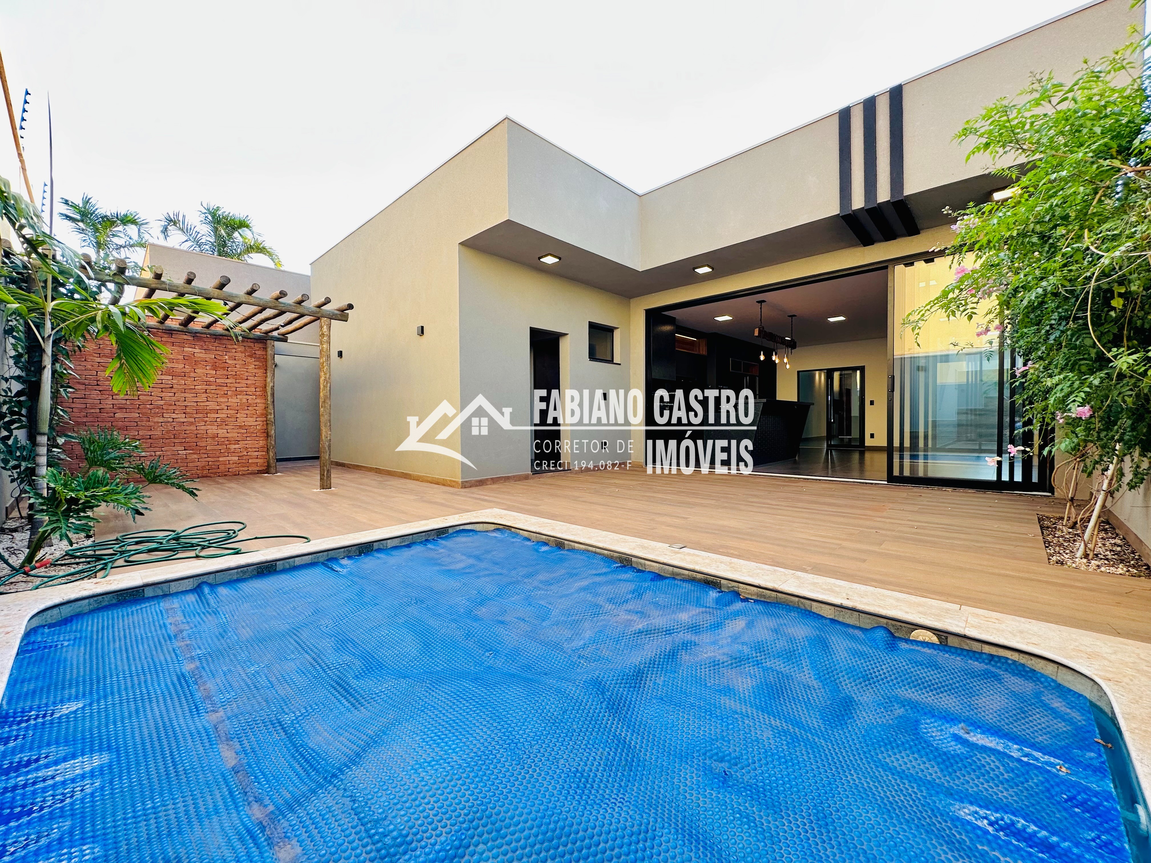 Casa de Condomínio com 3 quartos à venda — foto 15 de 31