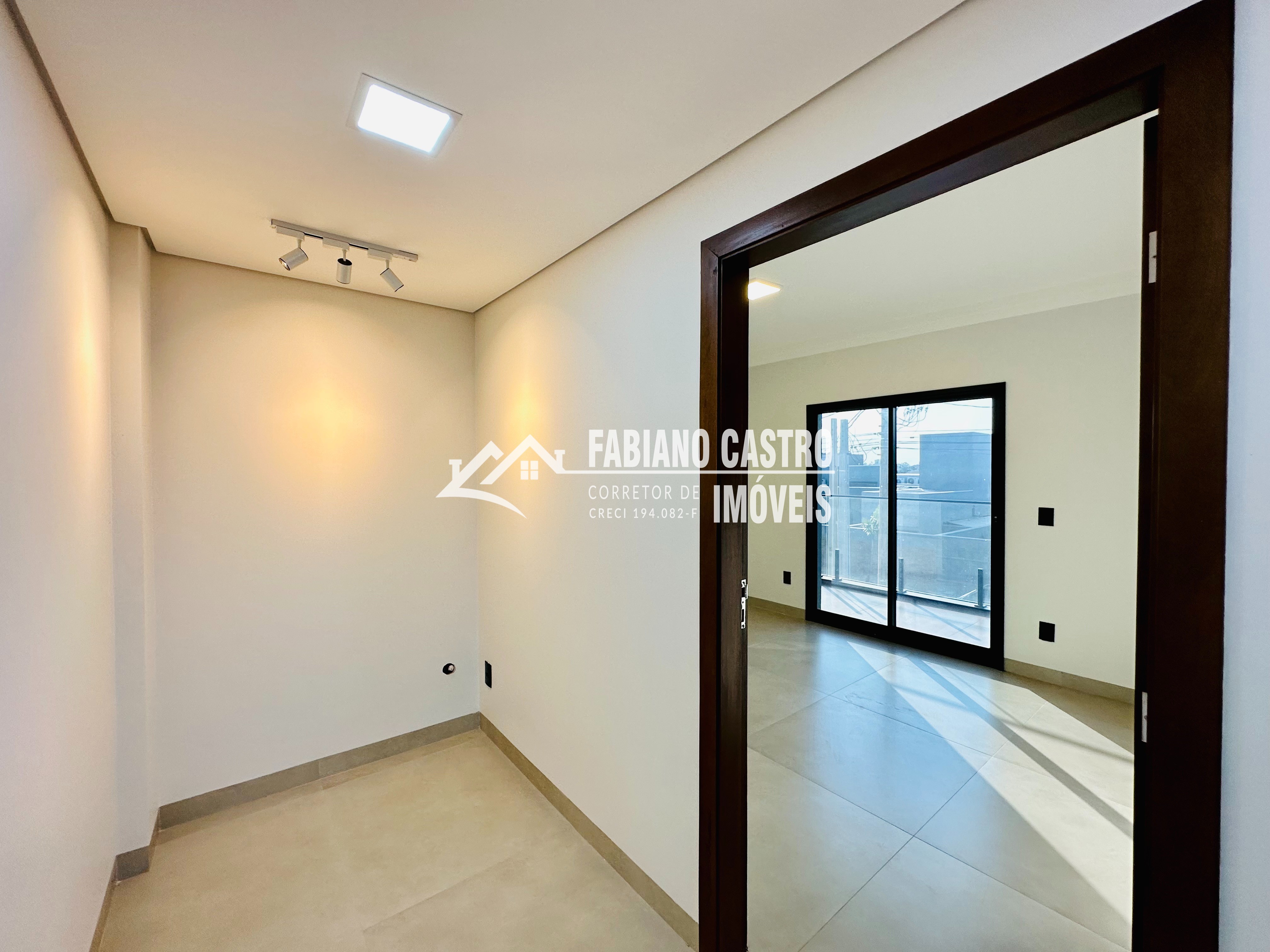 Casa de Condomínio com 3 quartos à venda — foto 28 de 31