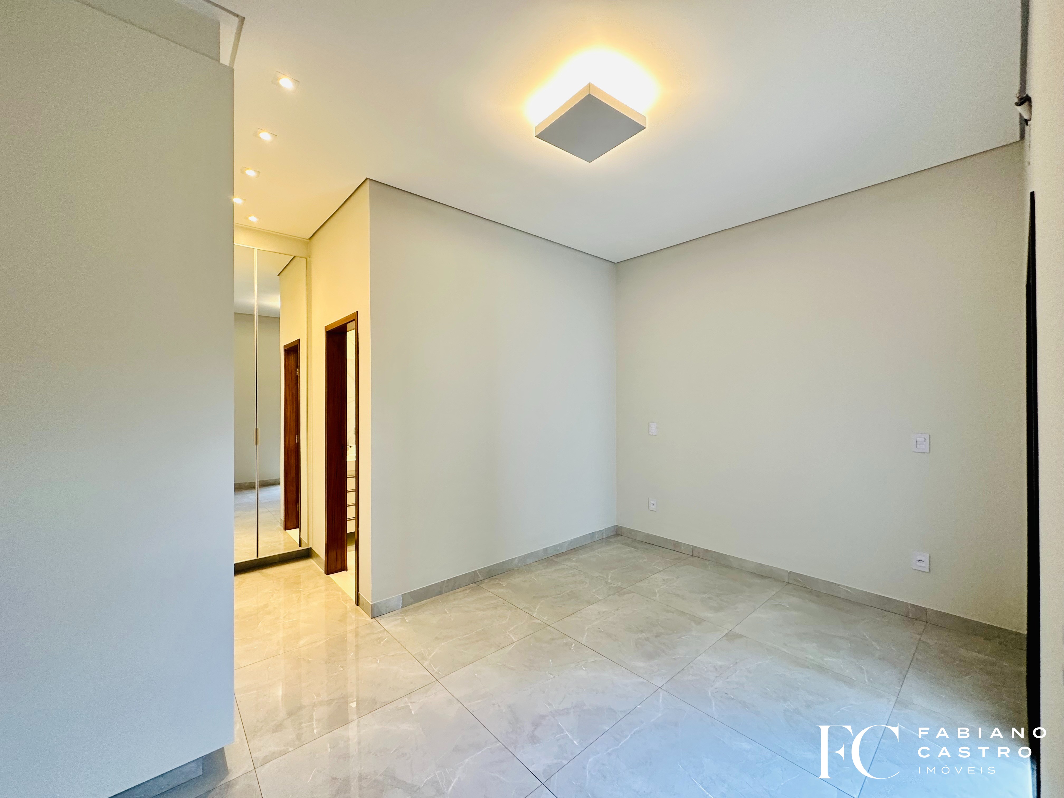 Casa de Condomínio com 3 quartos à venda — foto 18 de 32