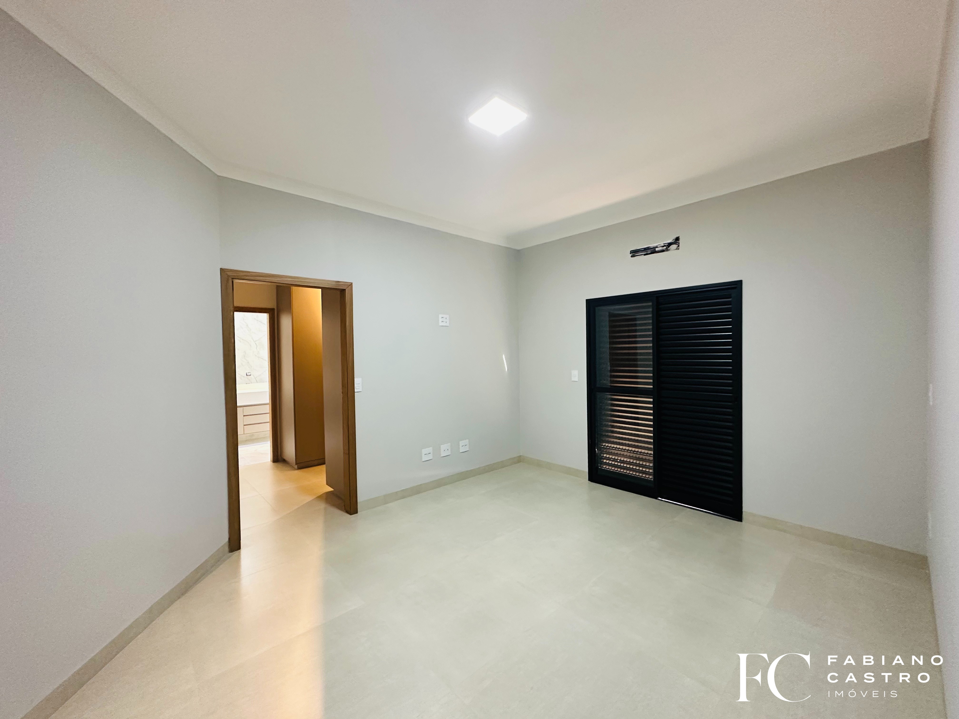 Casa de Condomínio com 3 quartos à venda — foto 25 de 37