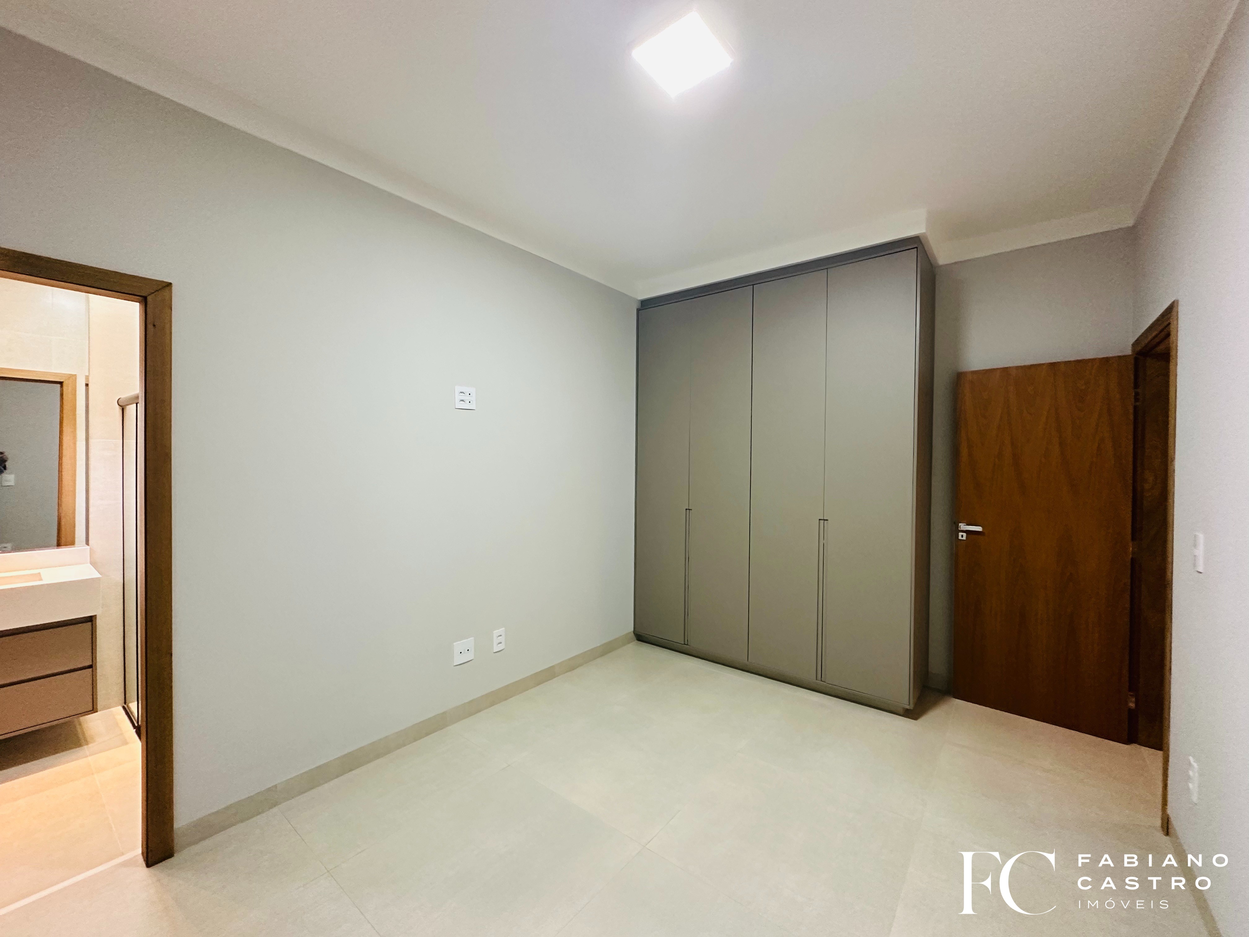 Casa de Condomínio com 3 quartos à venda — foto 35 de 37