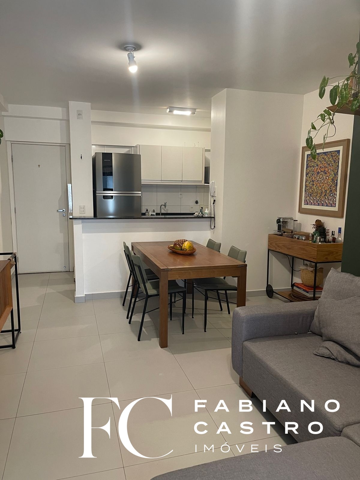 Apartamento com 2 quartos à venda, 67m² — foto 2 de 14