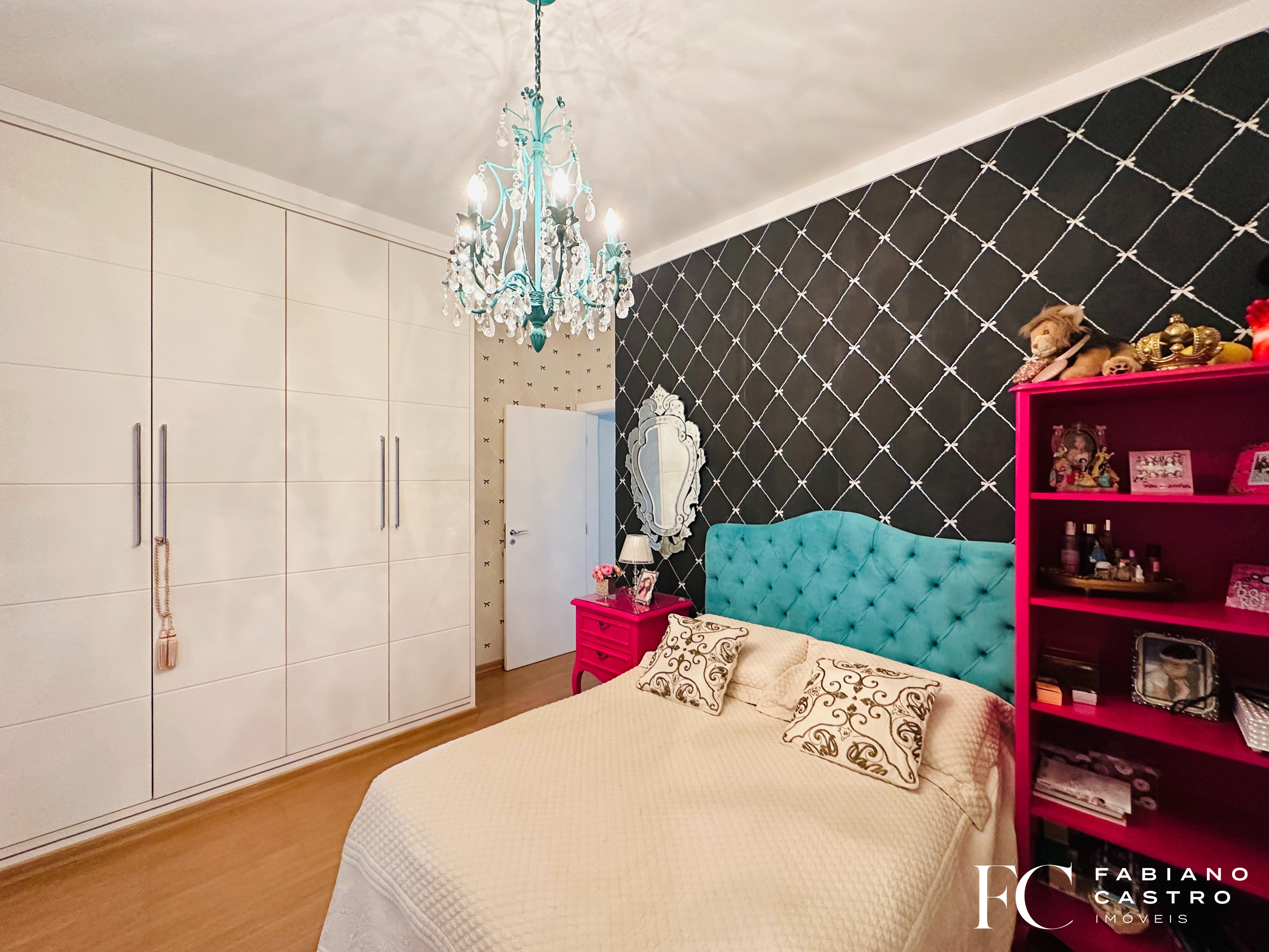 Casa de Condomínio com 5 quartos para aluguel — foto 30 de 38