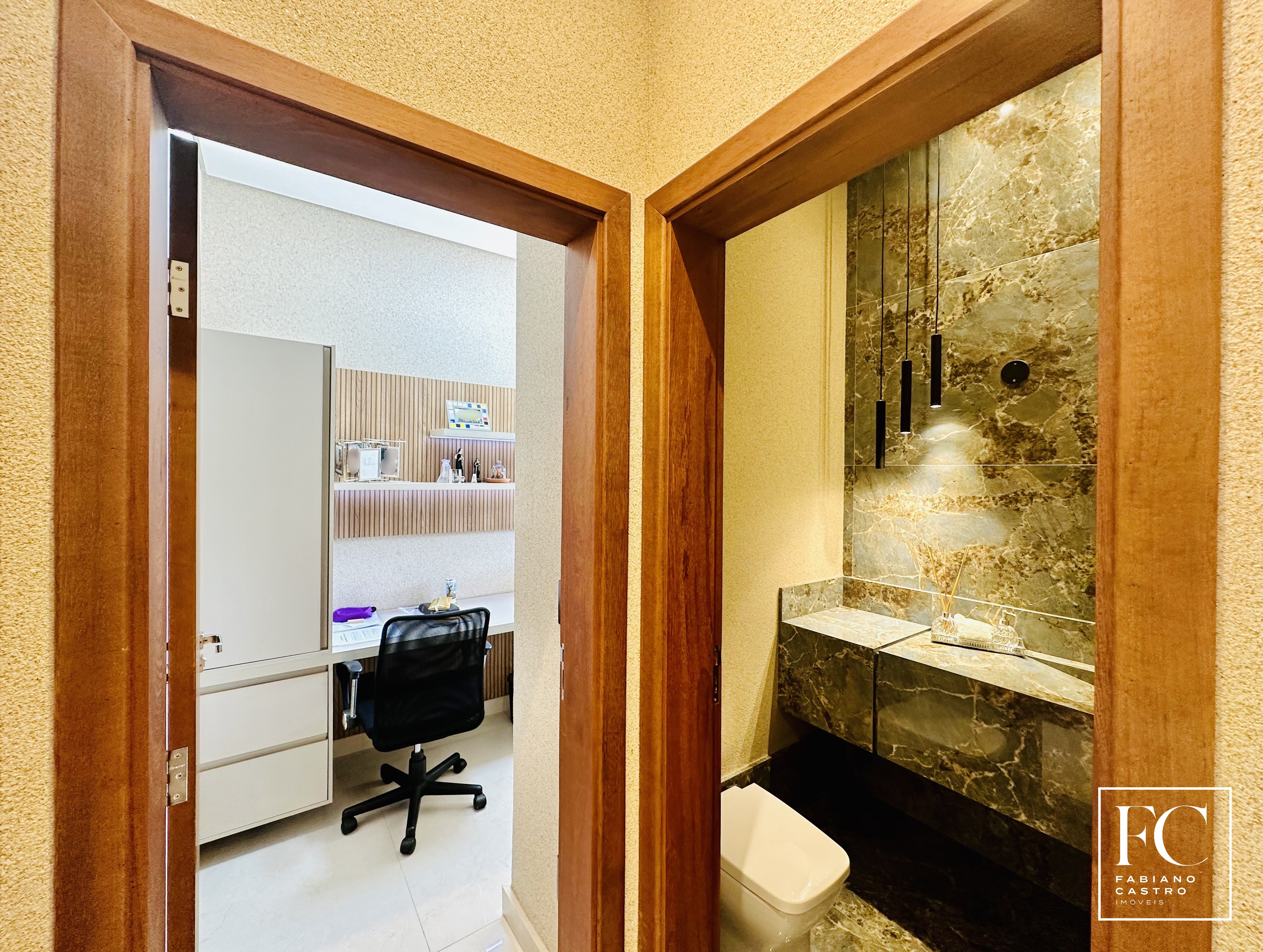 Casa de Condomínio com 3 quartos à venda — foto 3 de 30