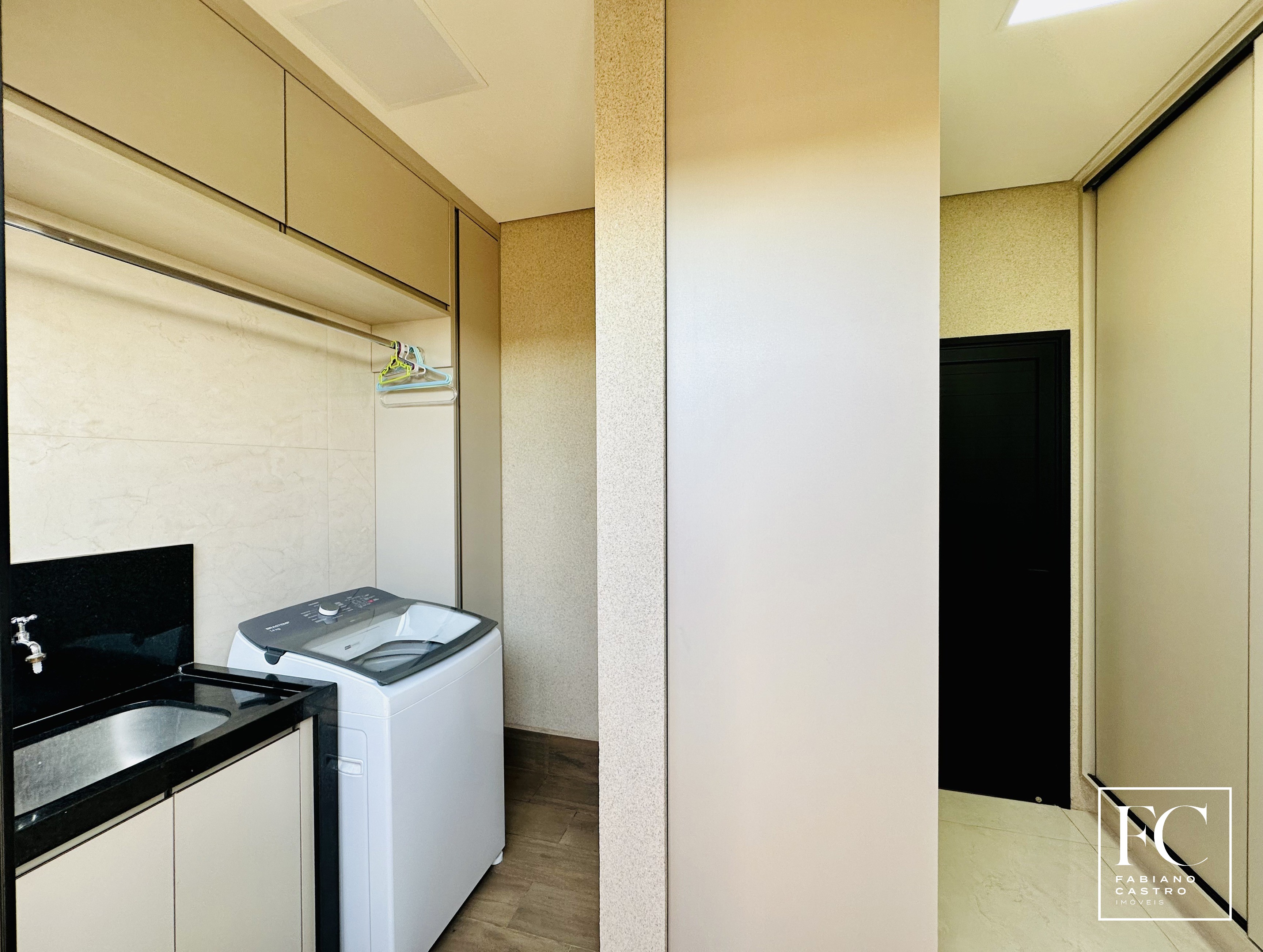 Casa de Condomínio com 3 quartos à venda — foto 18 de 30