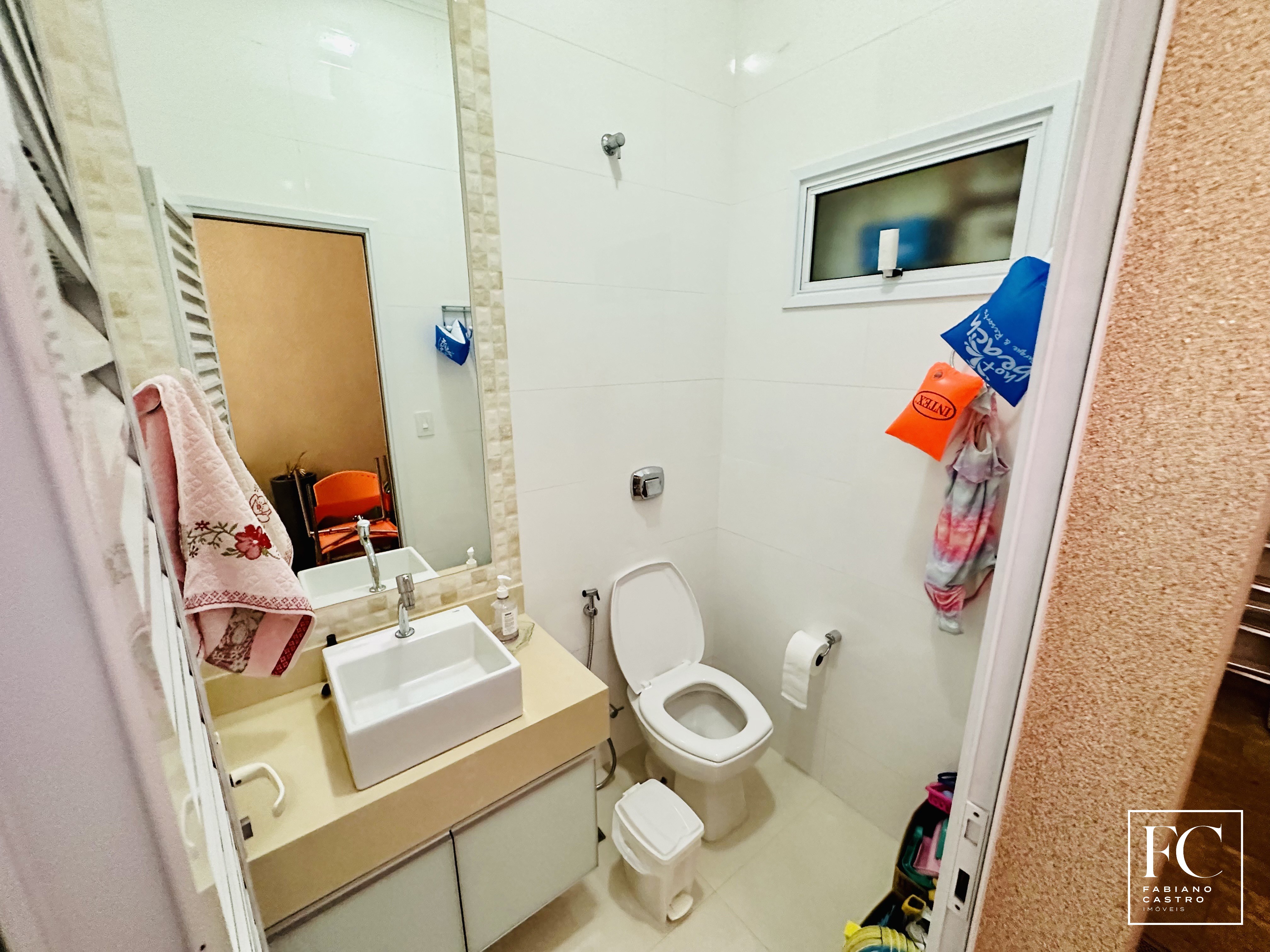 Casa de Condomínio com 3 quartos à venda — foto 16 de 27