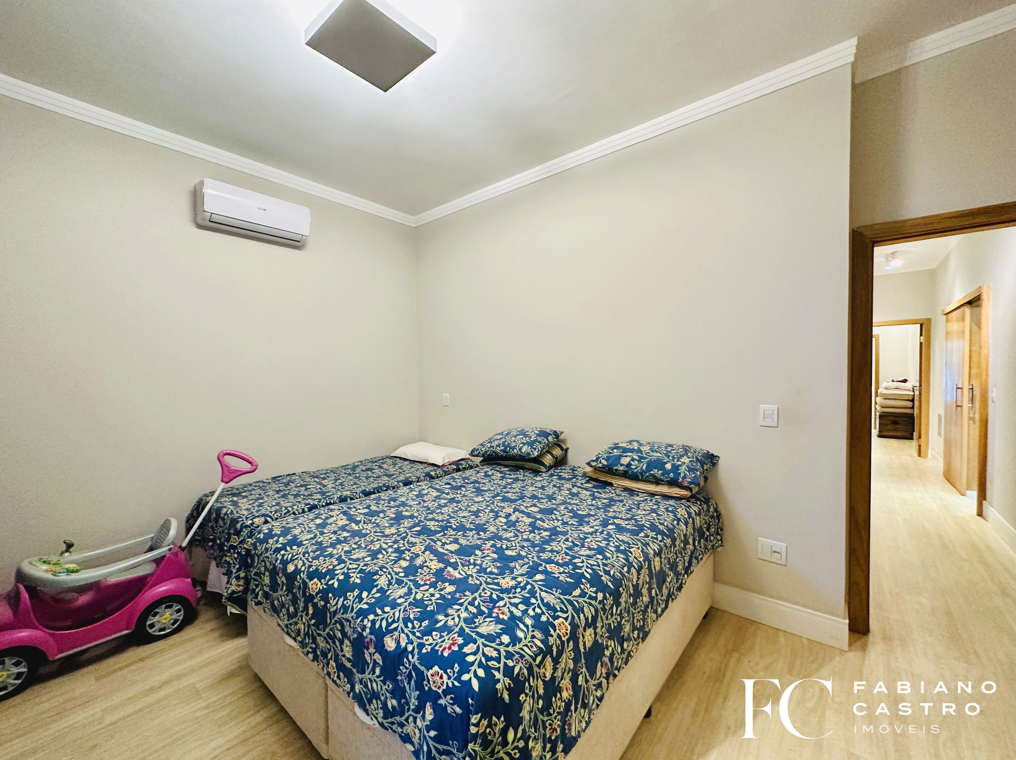 Casa de Condomínio com 3 quartos à venda — foto 21 de 28