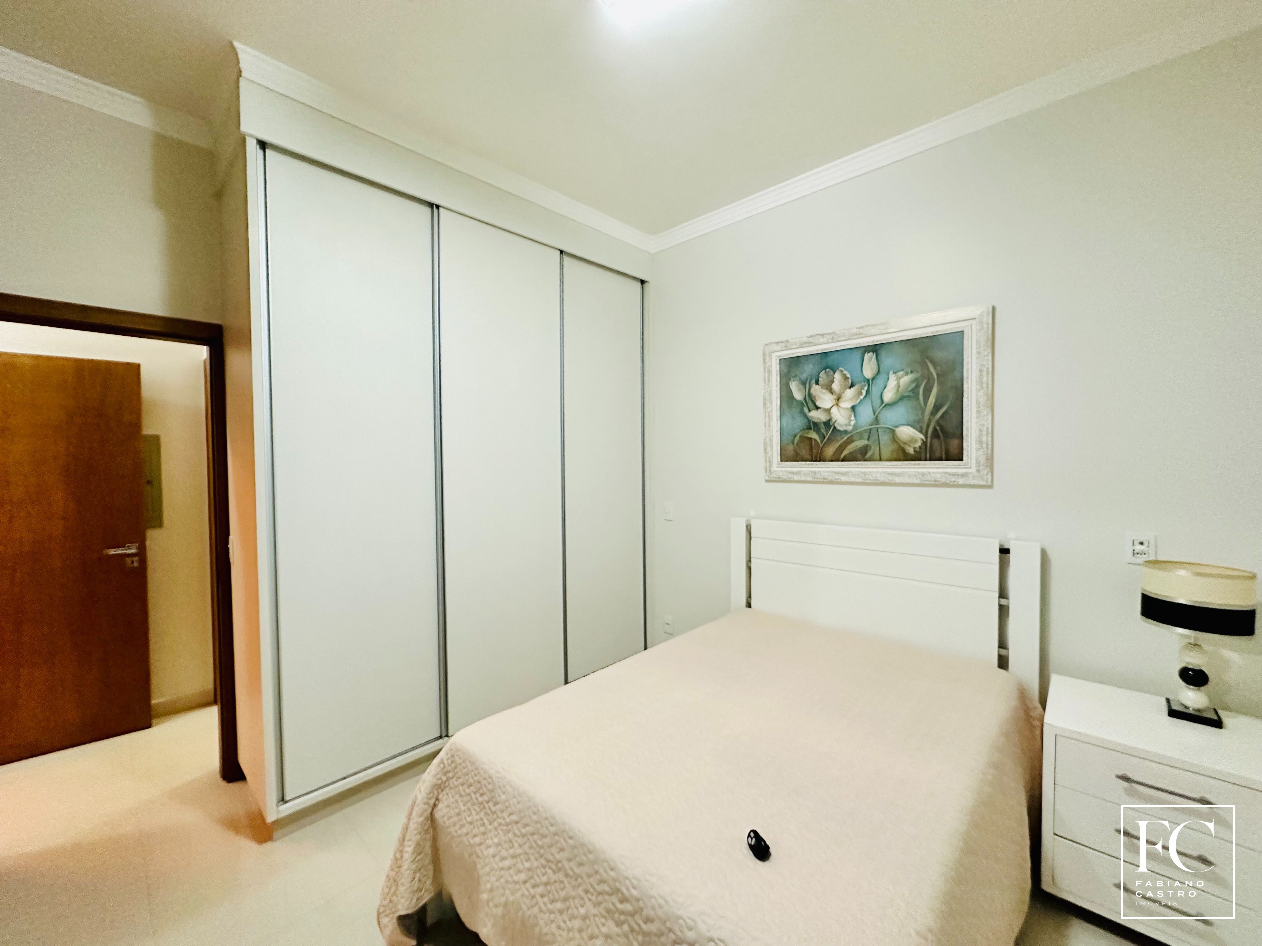 Casa de Condomínio com 3 quartos à venda — foto 20 de 27