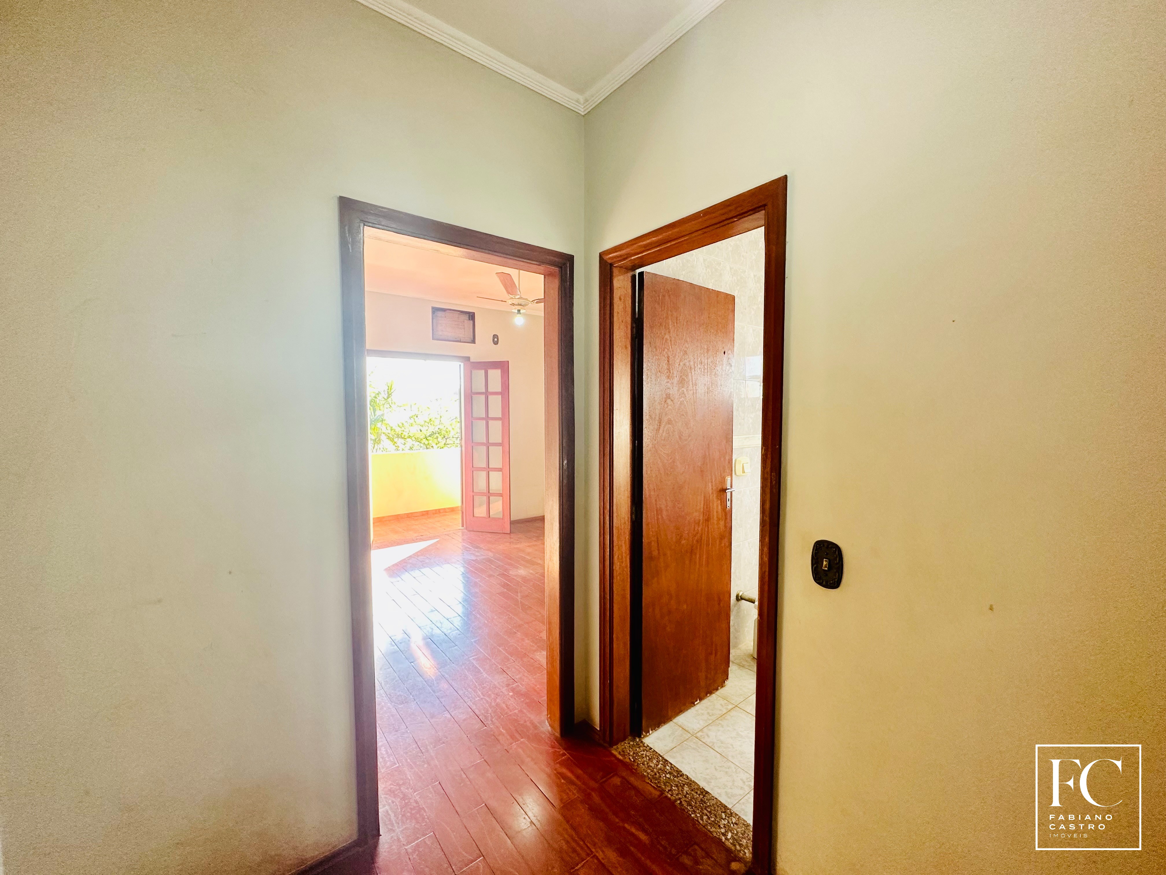 Casa com 3 quartos à venda — foto 13 de 32