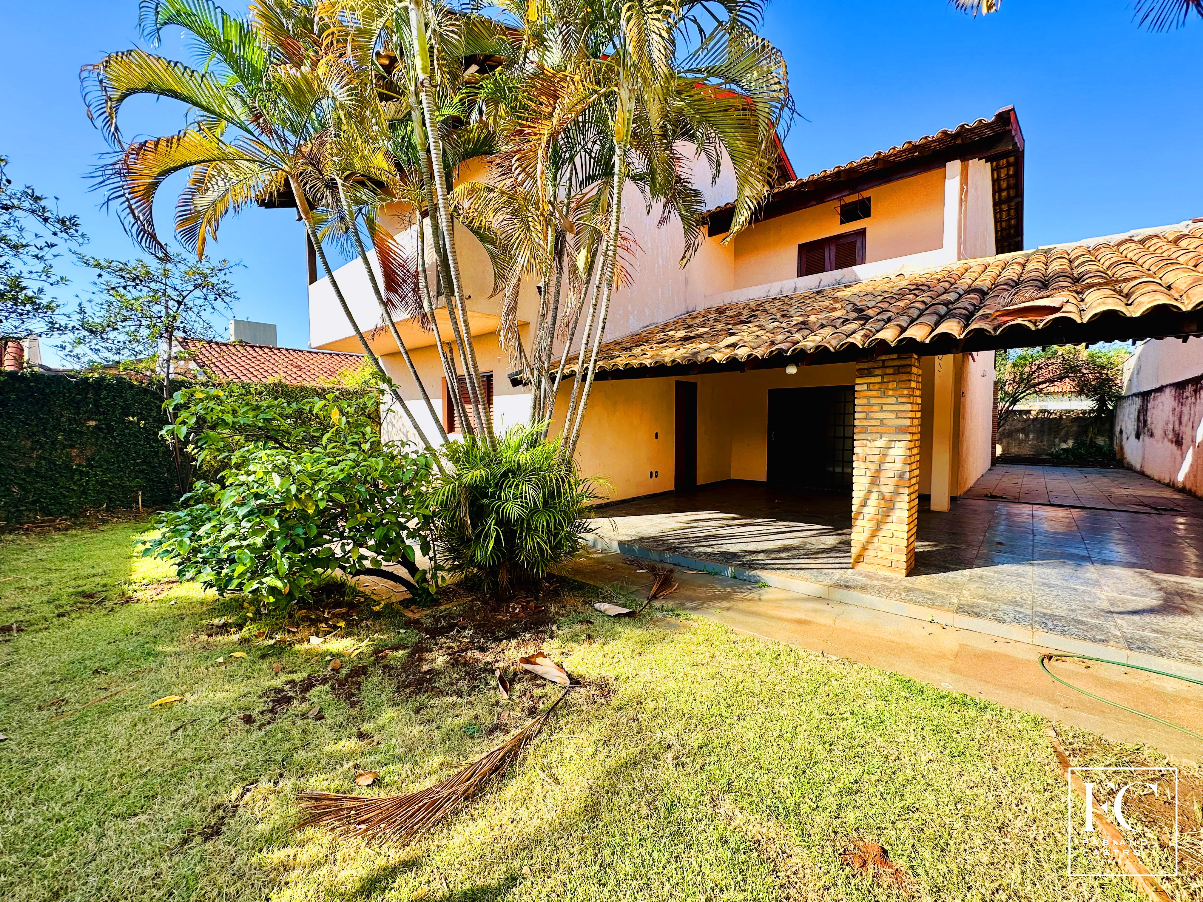 Casa com 3 quartos à venda — foto 1 de 32