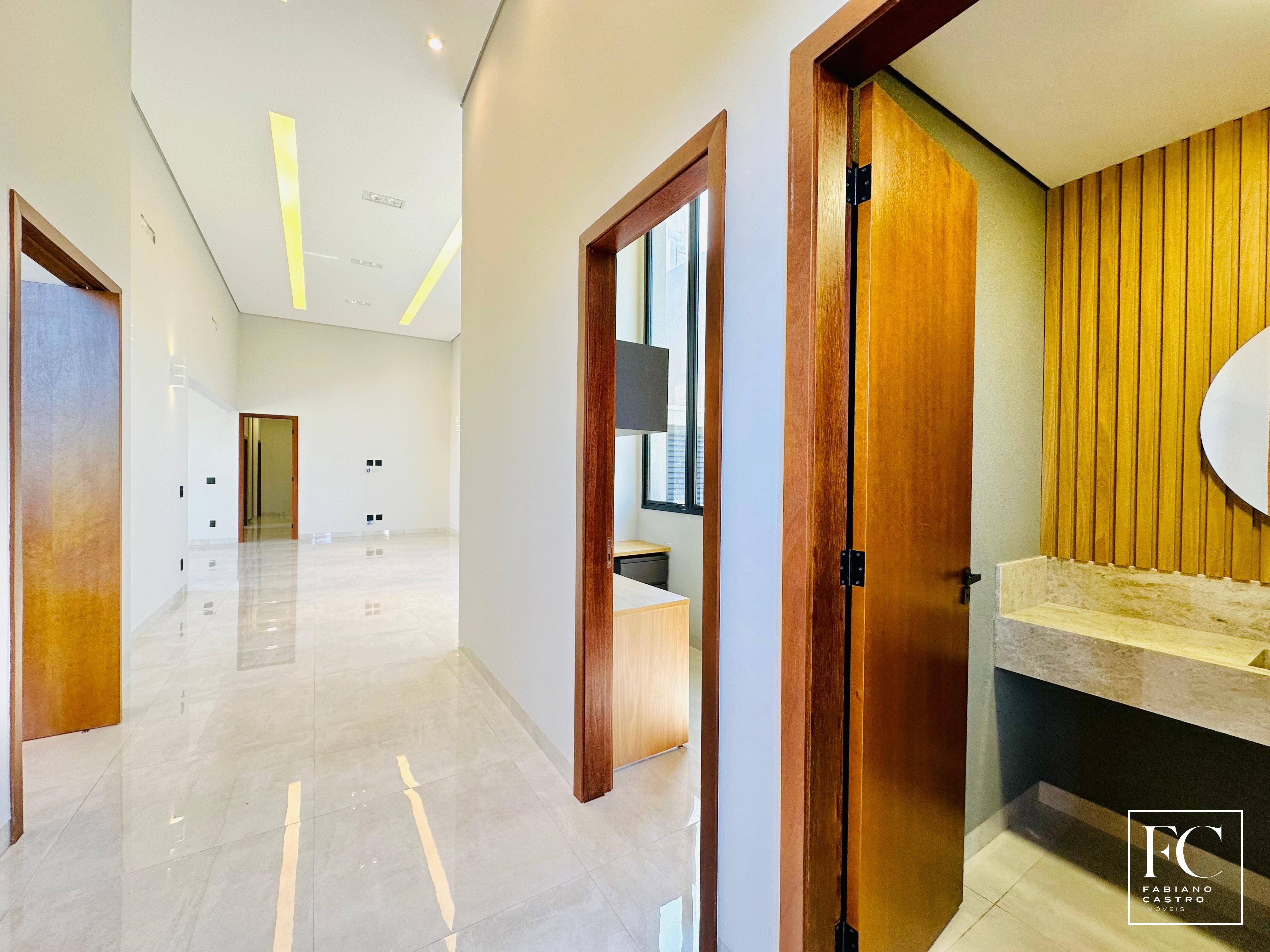 Casa de Condomínio com 3 quartos à venda — foto 3 de 33