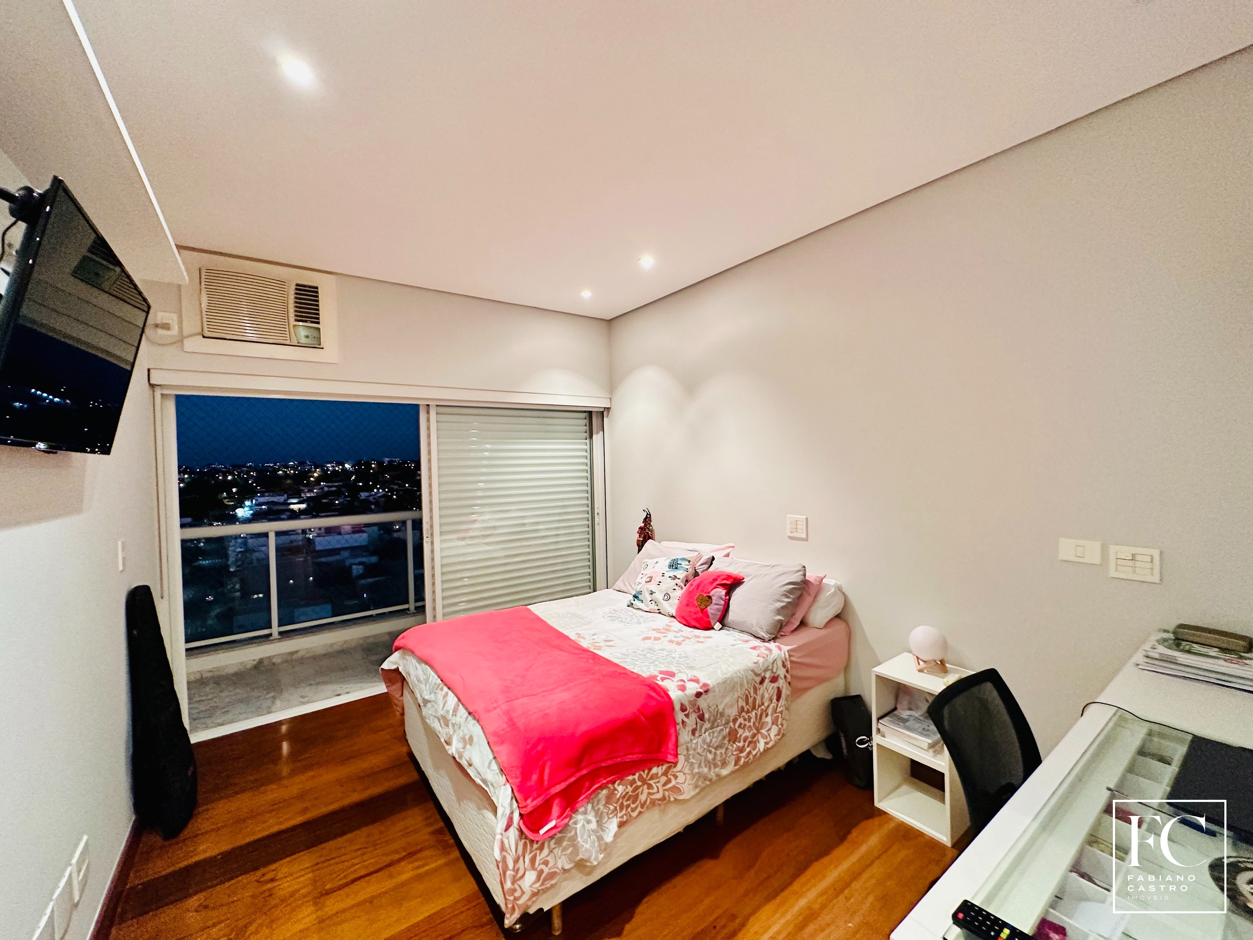 Apartamento com 4 quartos à venda, 306m² — foto 16 de 22