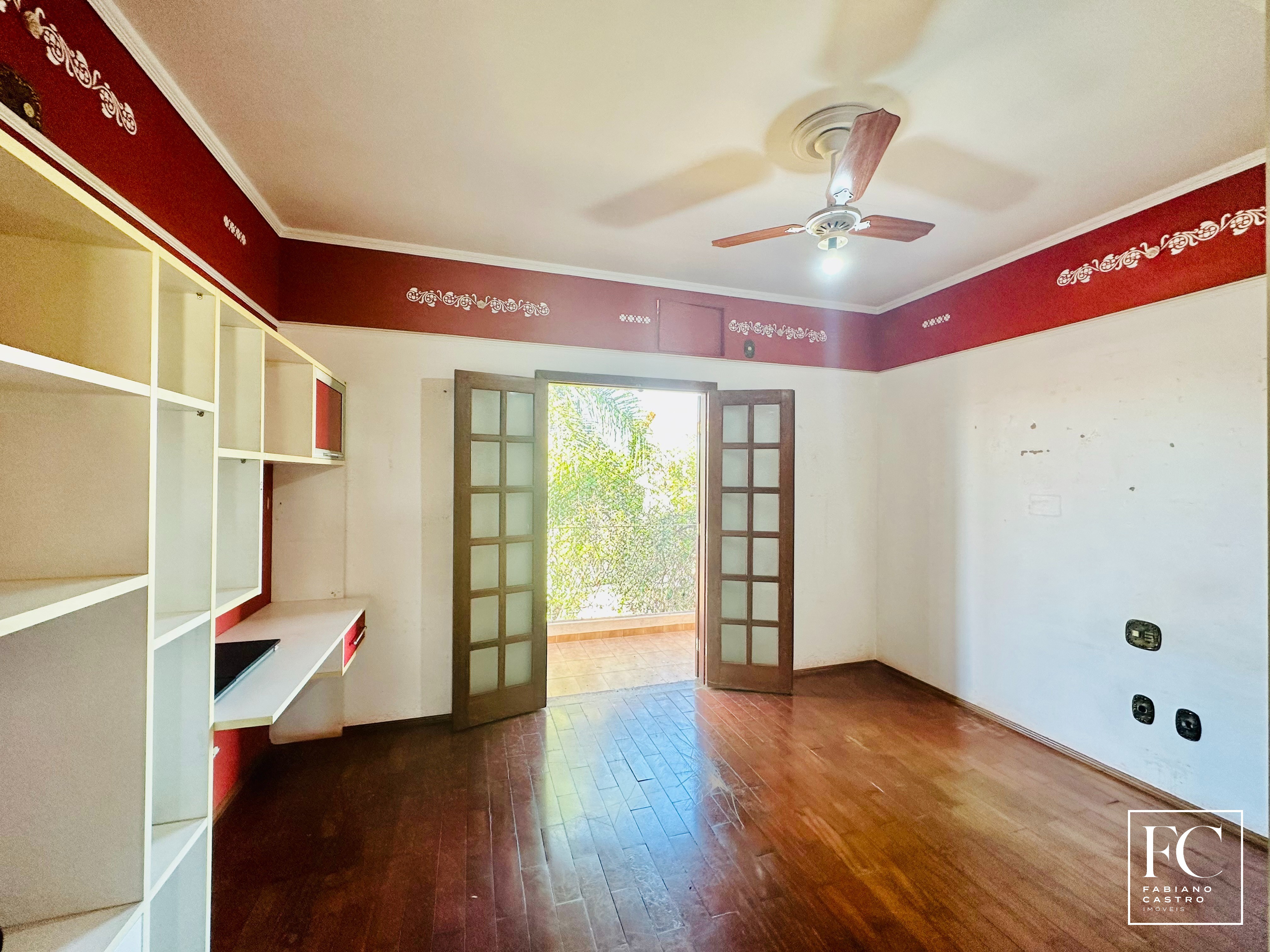 Casa com 3 quartos à venda — foto 27 de 32