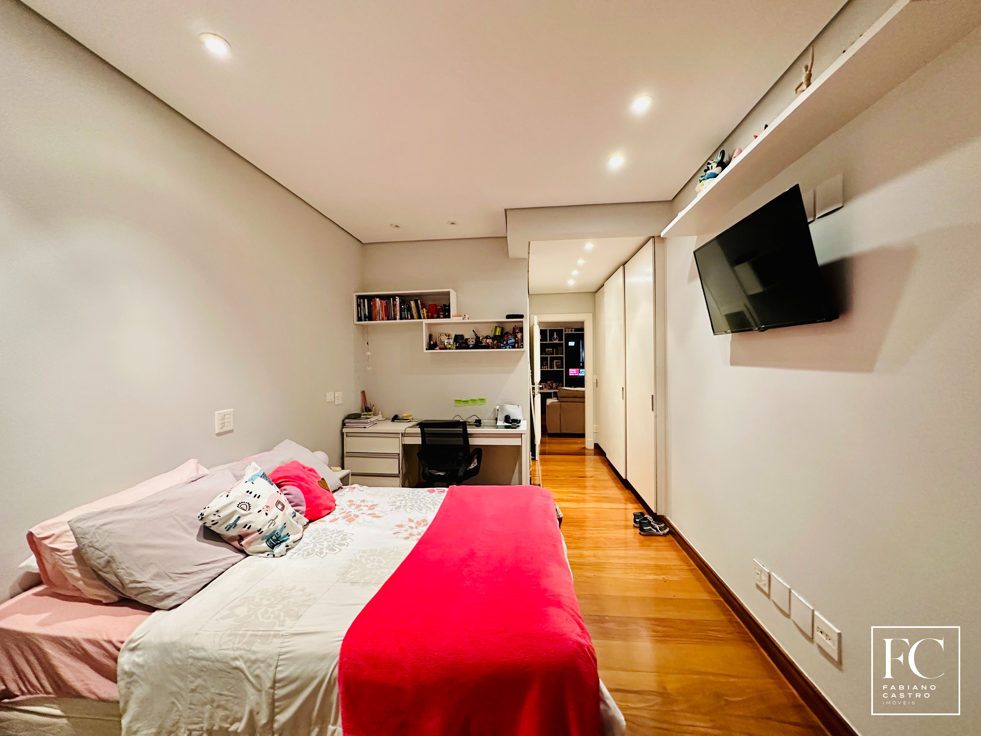Apartamento com 4 quartos à venda, 306m² — foto 17 de 22