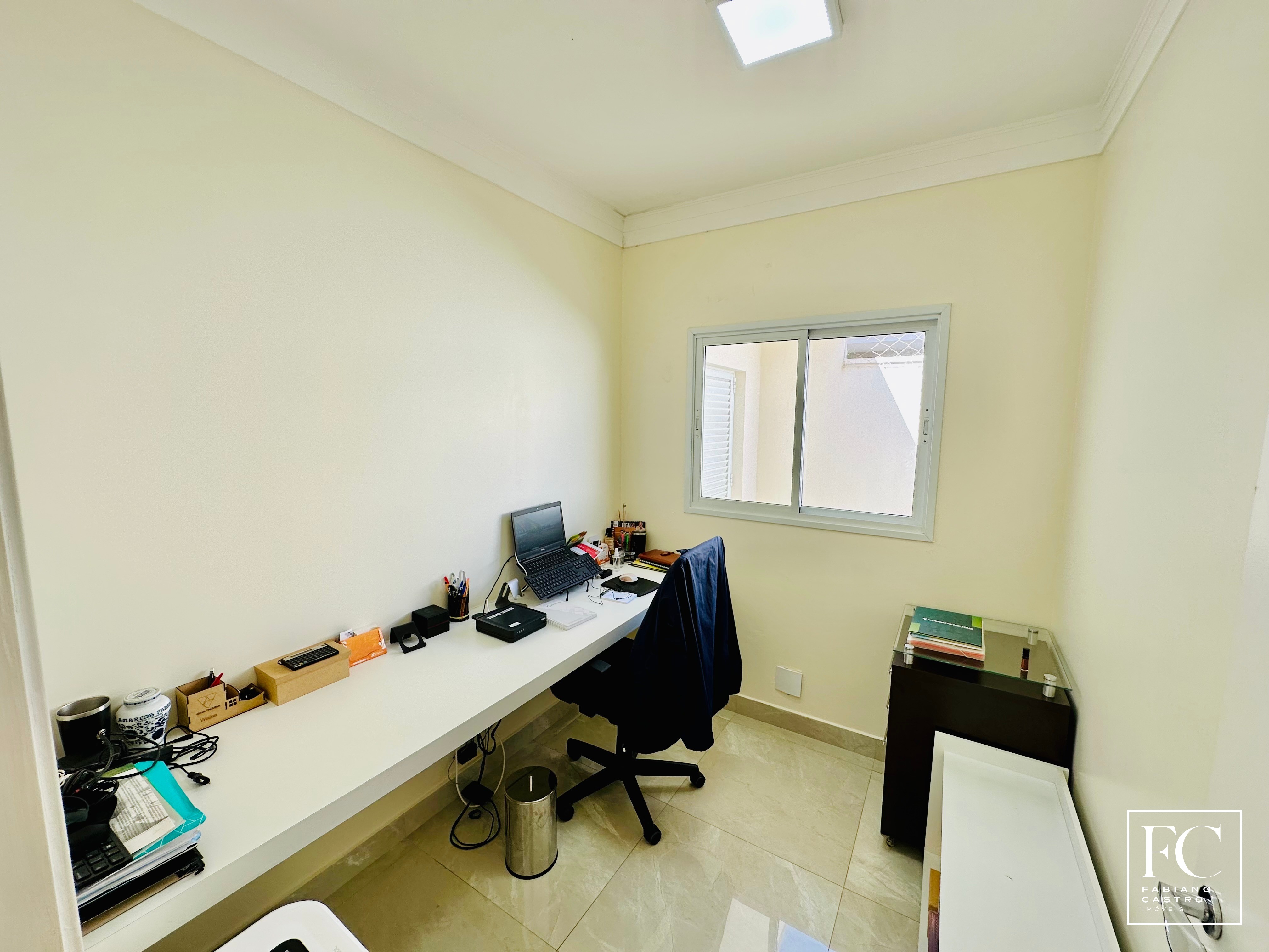 Casa de Condomínio com 3 quartos à venda — foto 3 de 31