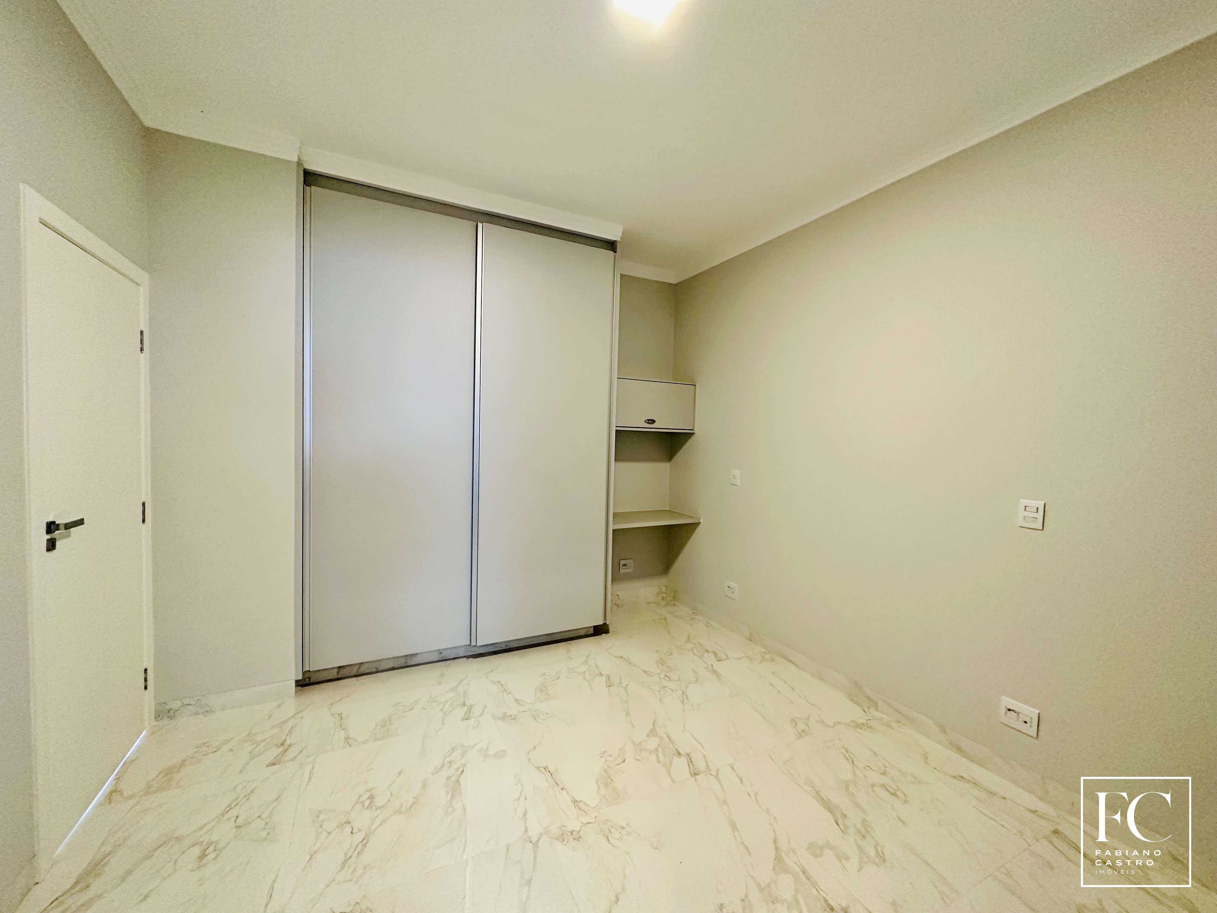 Casa de Condomínio com 3 quartos à venda — foto 21 de 29