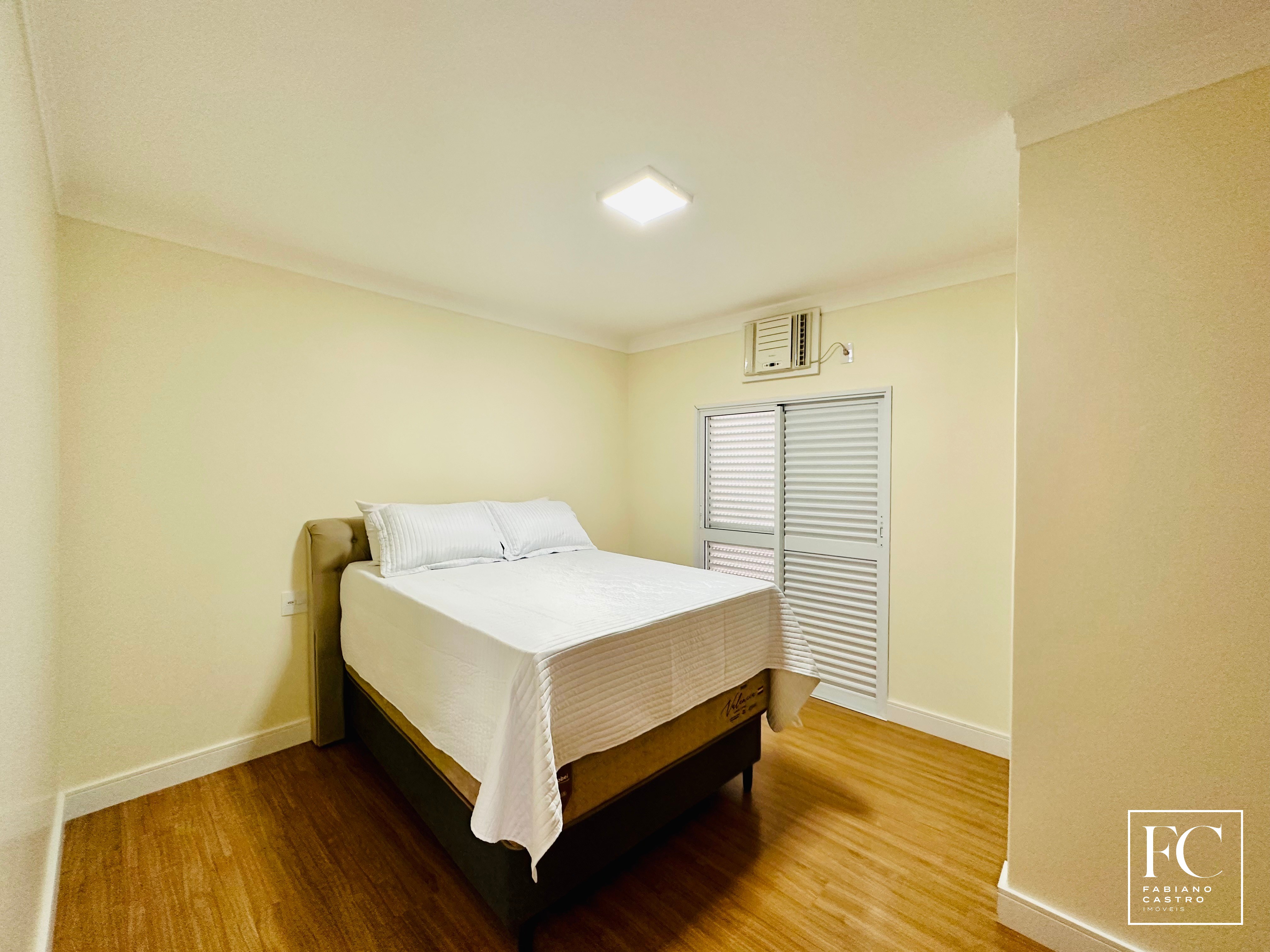 Casa de Condomínio com 3 quartos à venda — foto 23 de 31